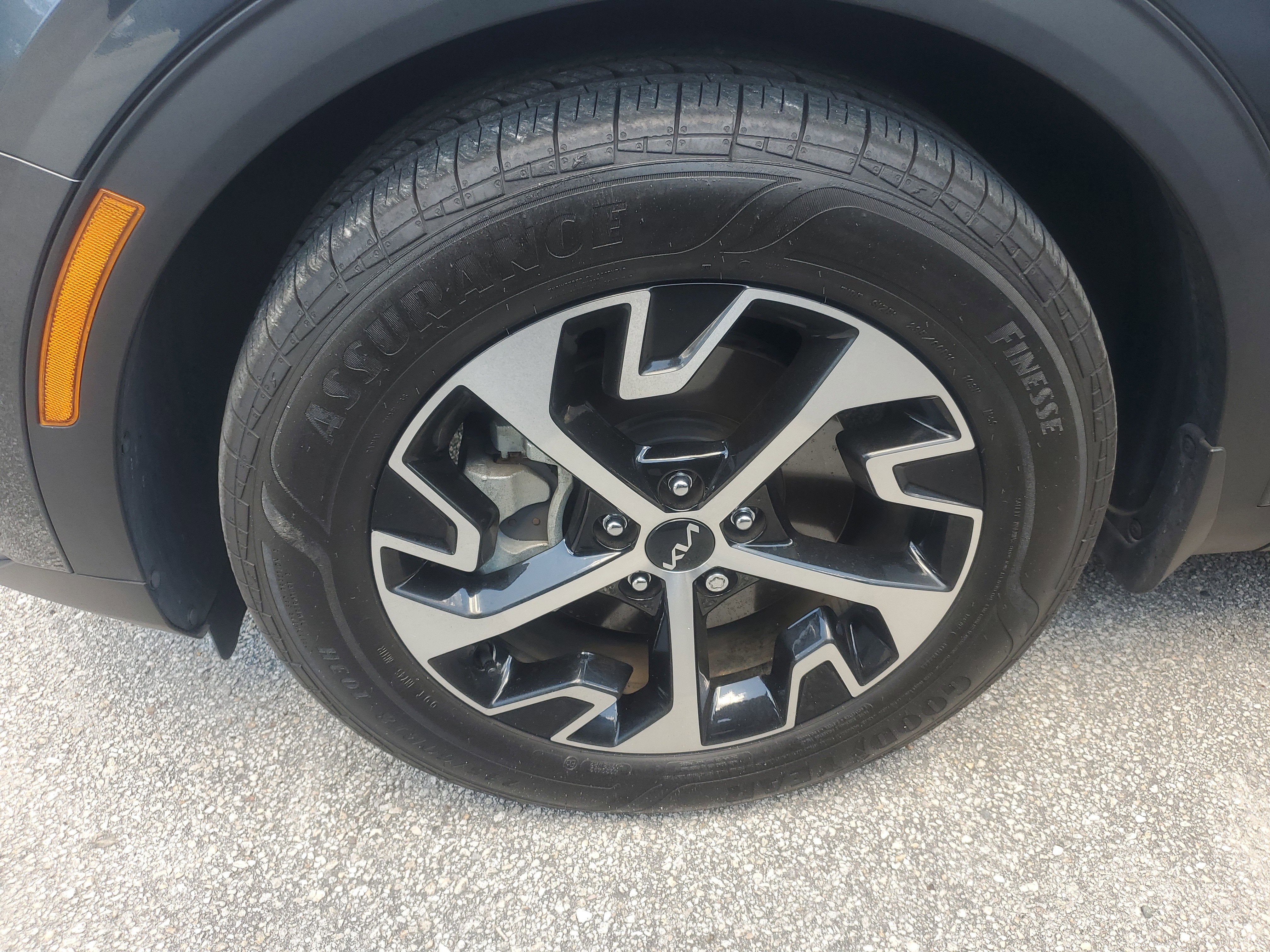 2024 Kia Sportage EX