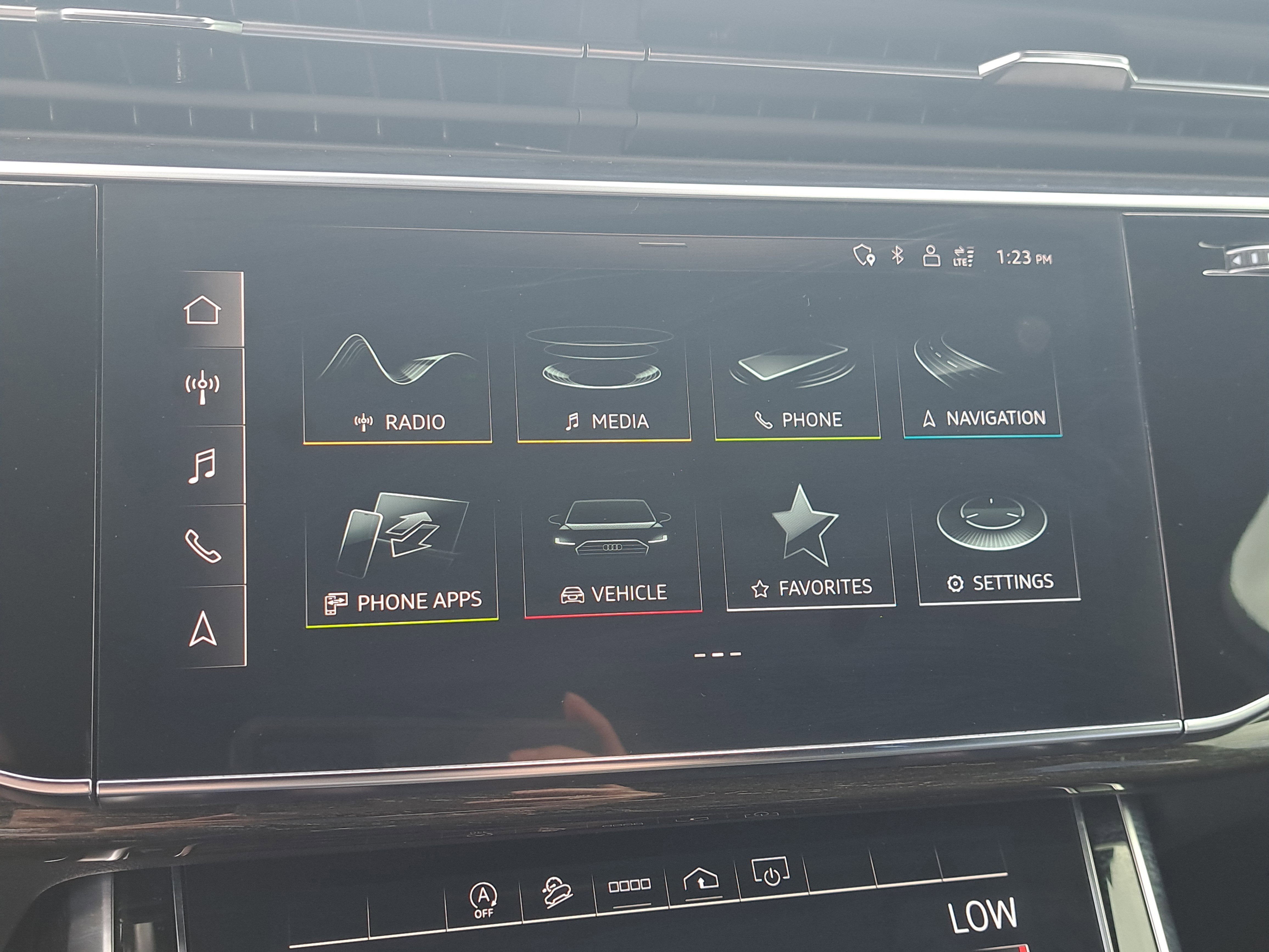 2022 Audi Q7 Premium