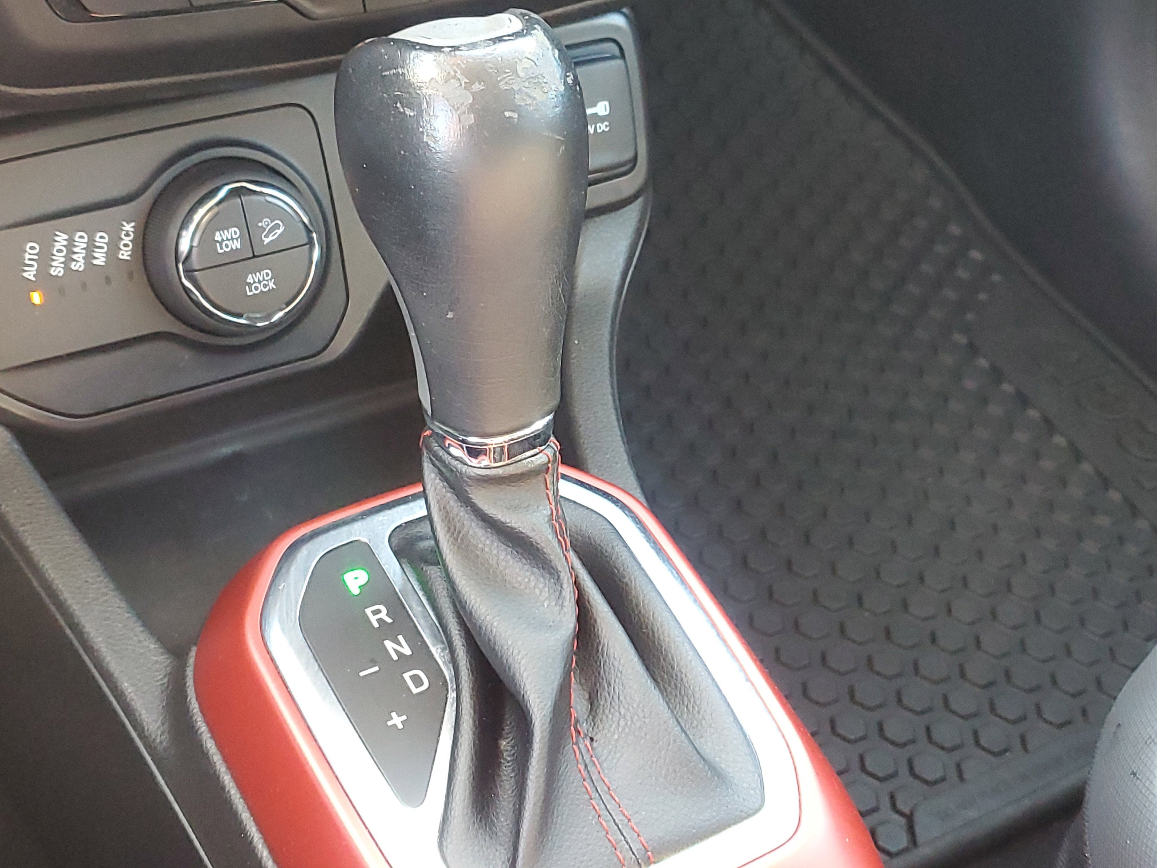 2020 Jeep Renegade Trailhawk