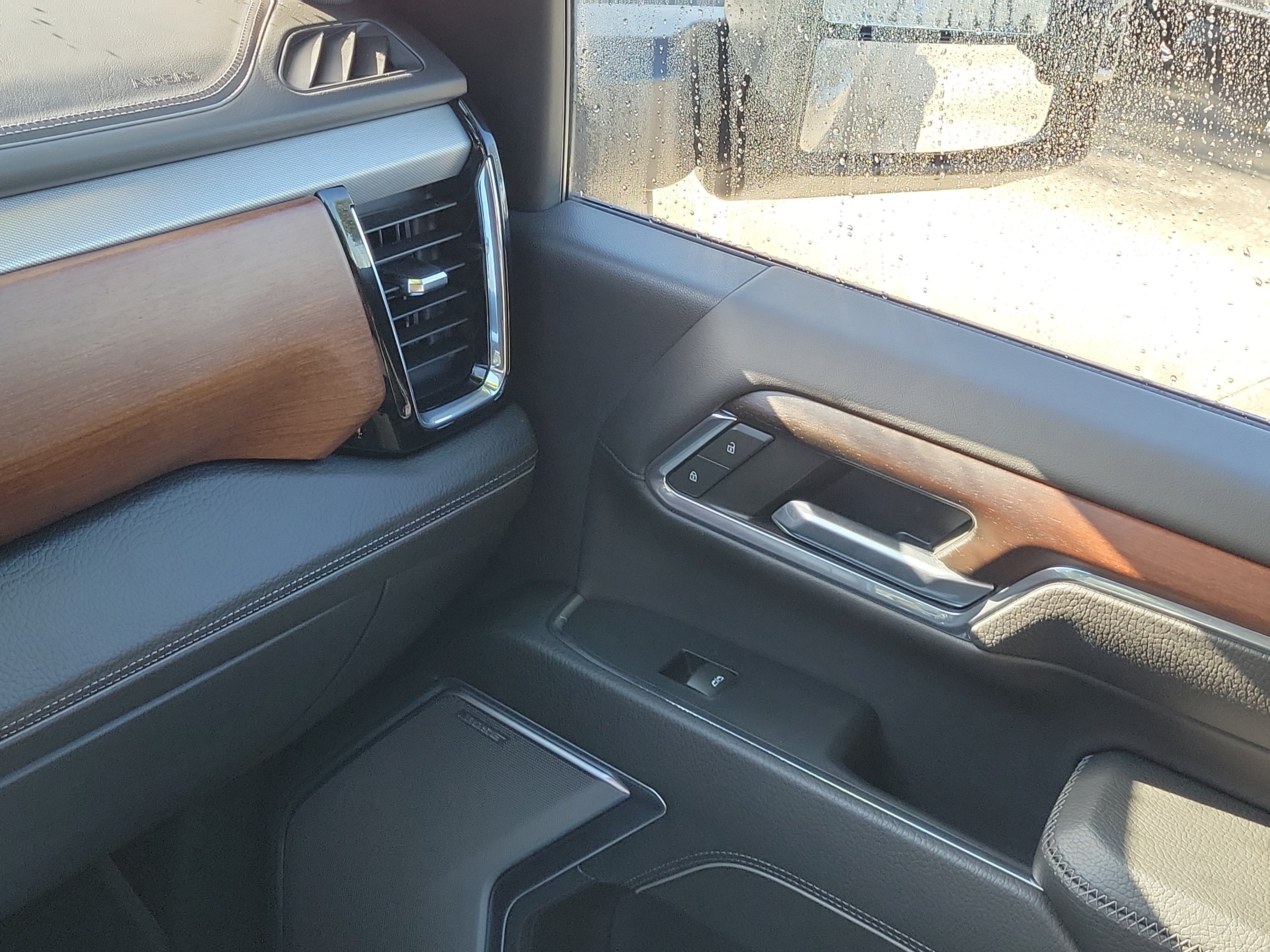 2024 GMC Sierra 3500HD Denali