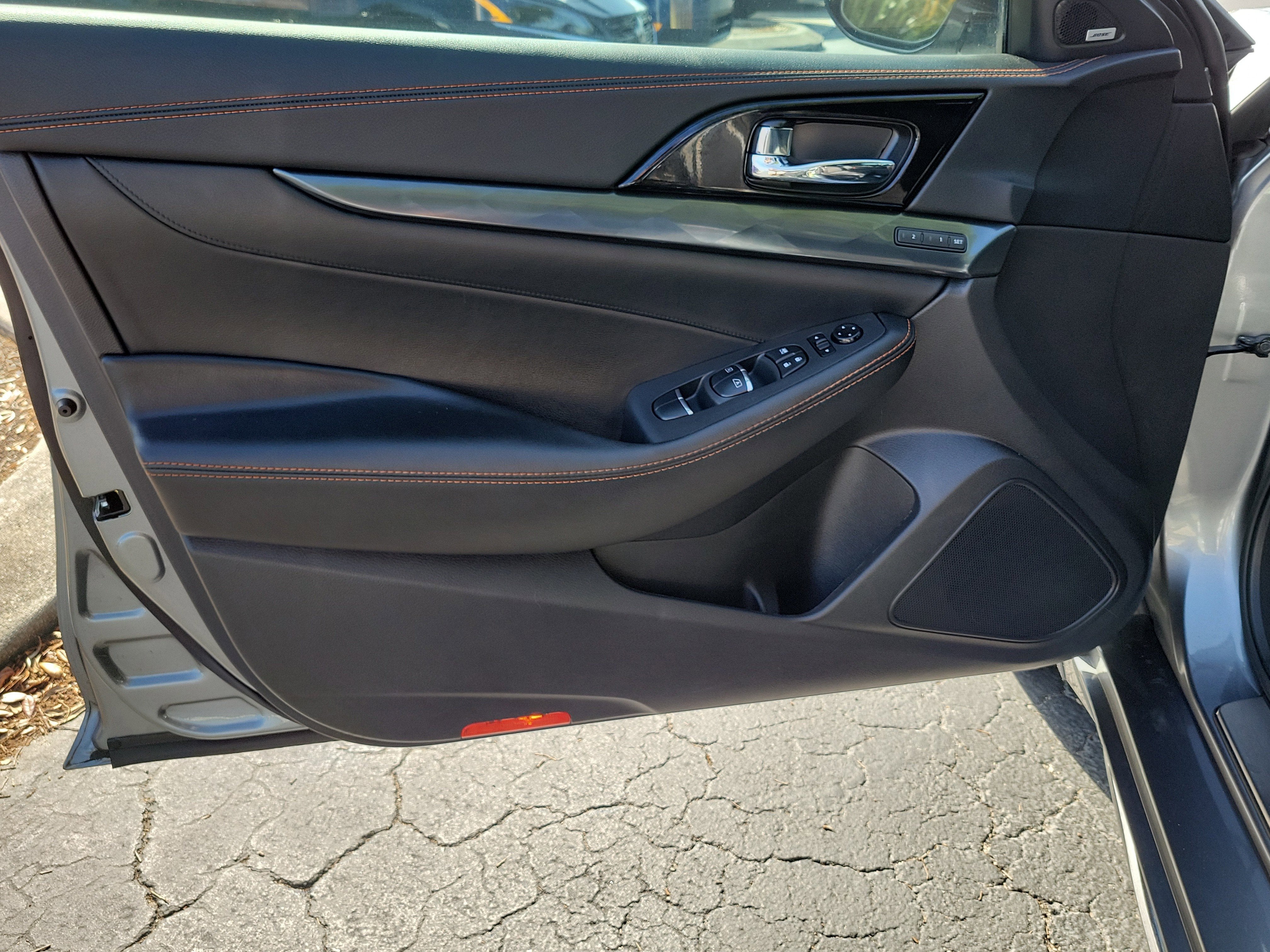 2023 Nissan Maxima SR