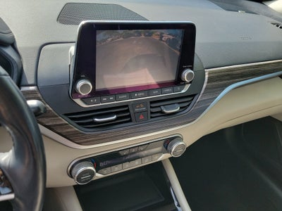 2022 Nissan Altima 2.5 SL