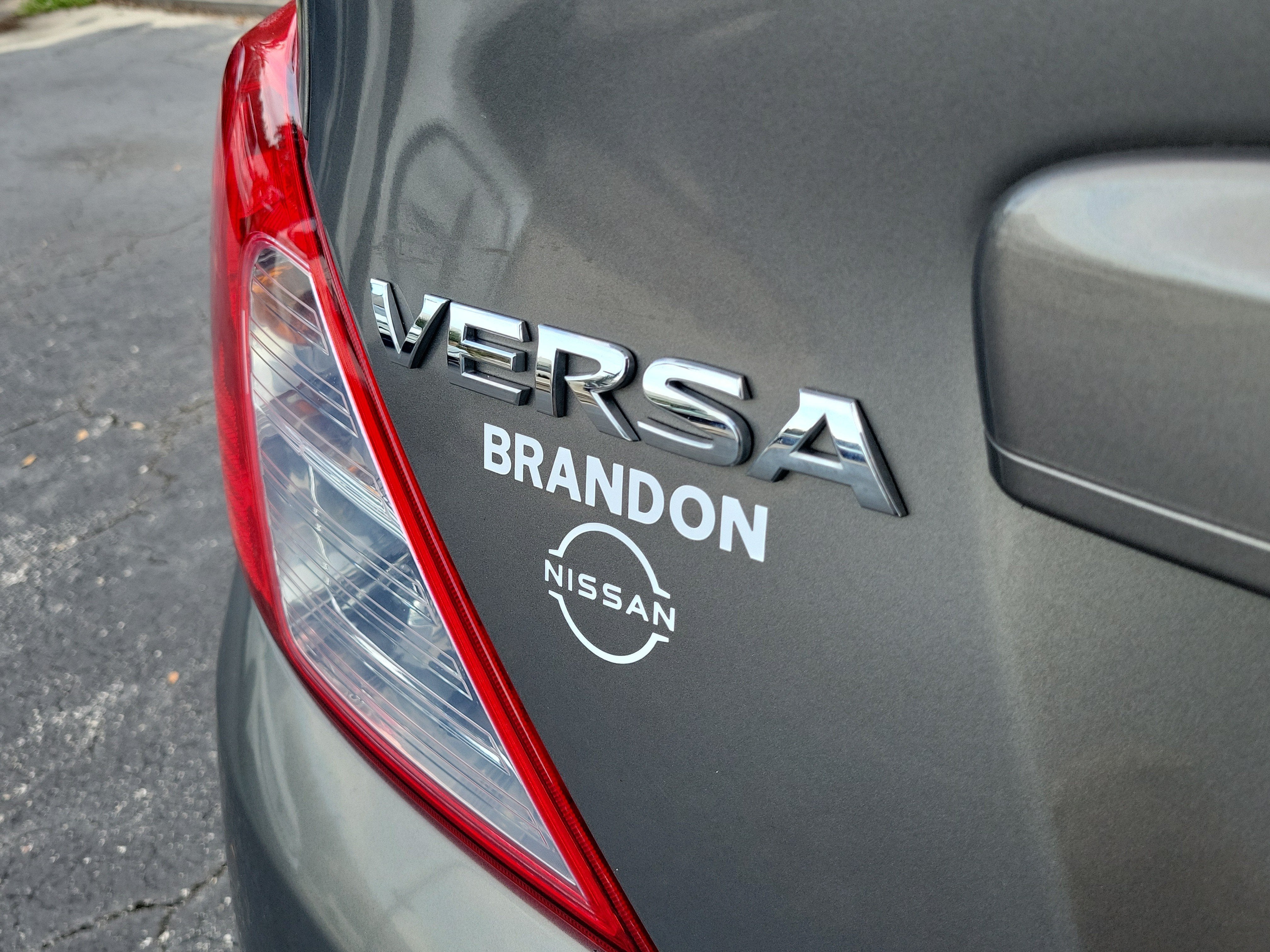 2016 Nissan Versa SL