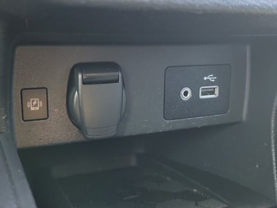 2023 Nissan Versa SV