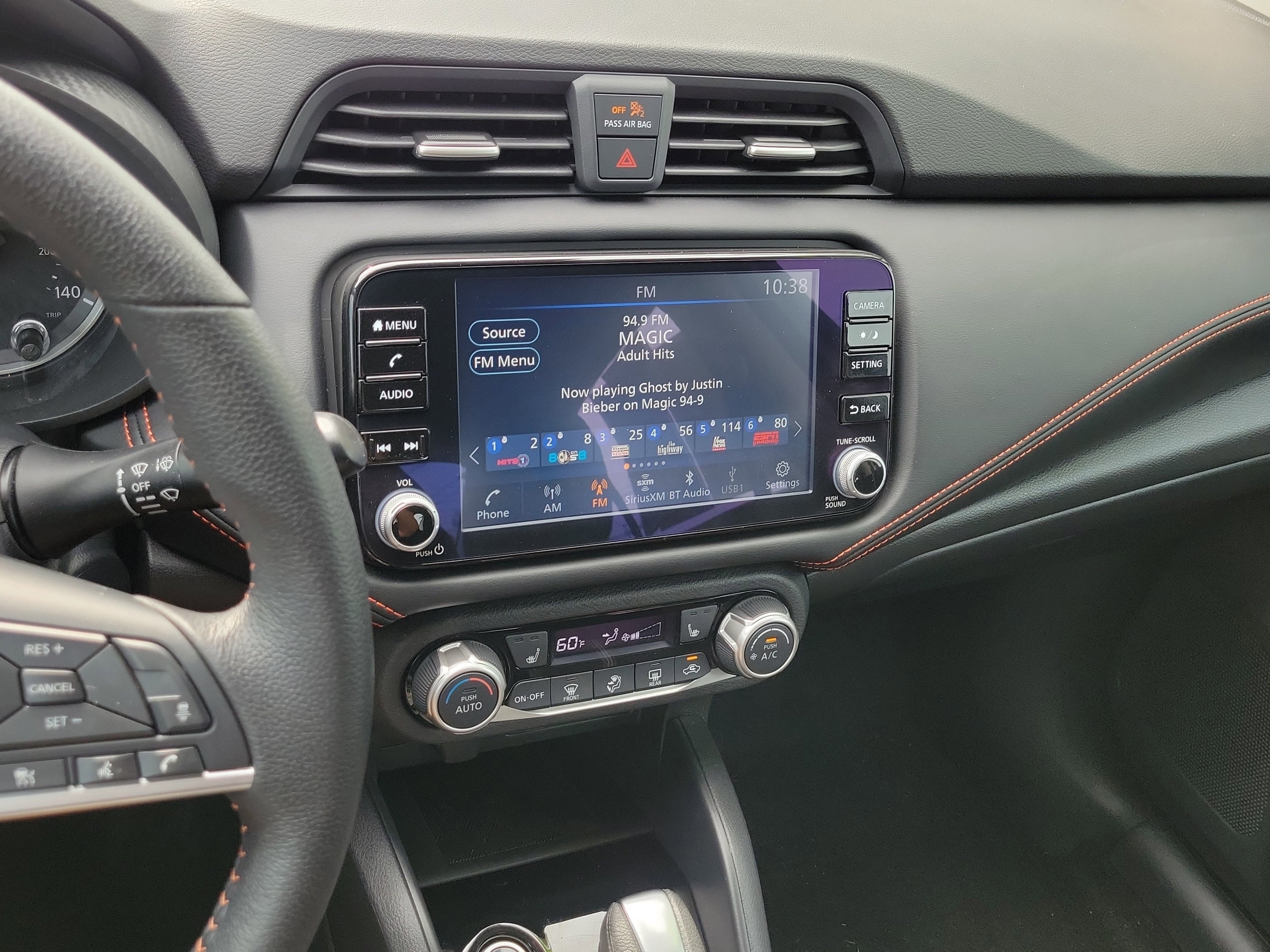 2025 Nissan Versa SR