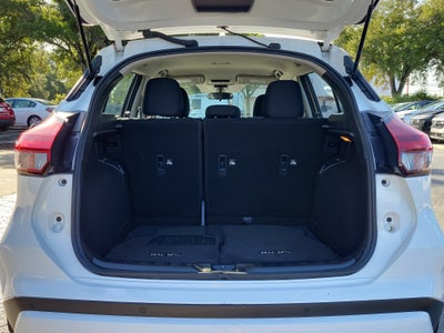 2024 Nissan Kicks S