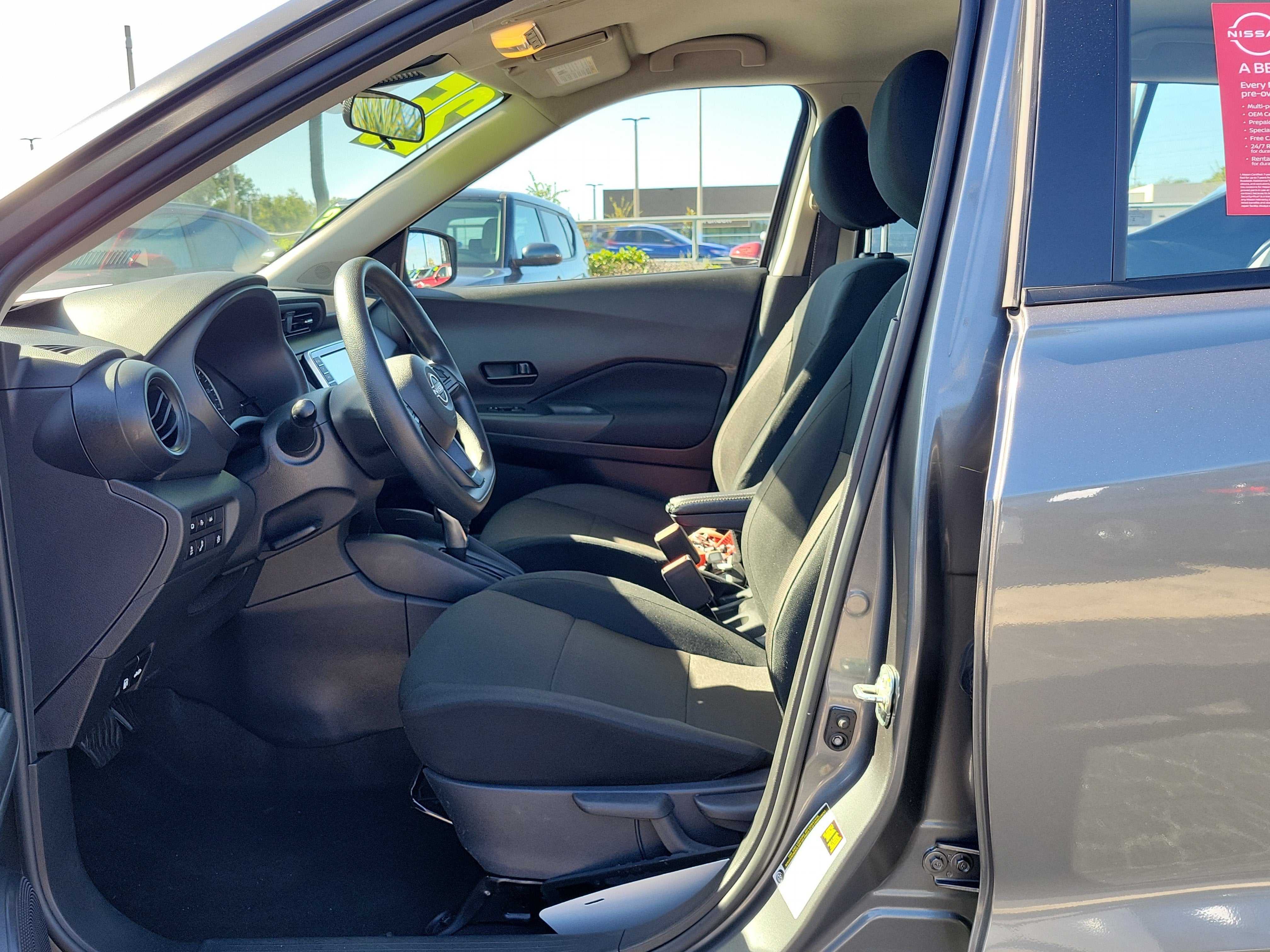 2025 Nissan Kicks Play S