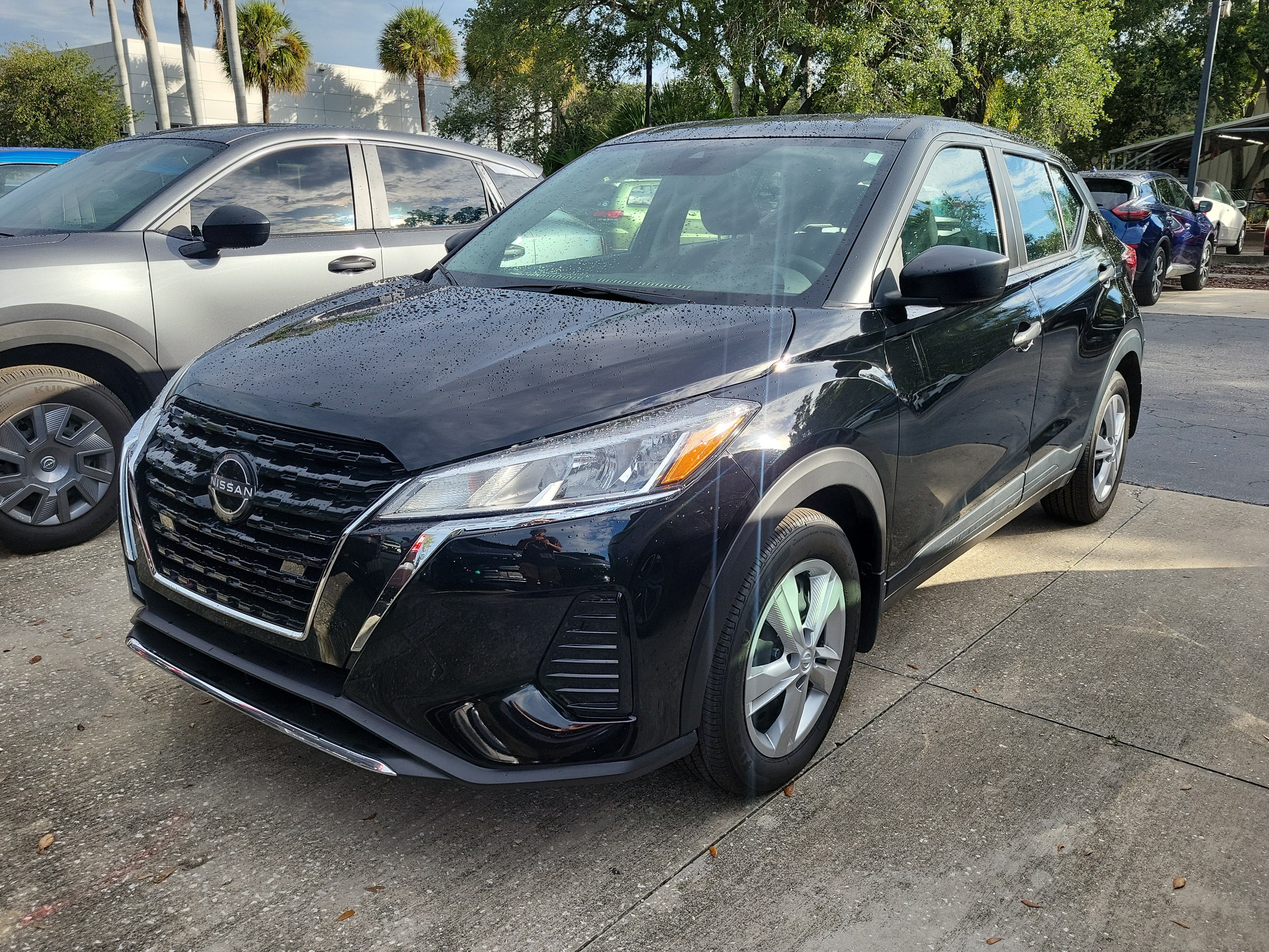 2024 Nissan Kicks S