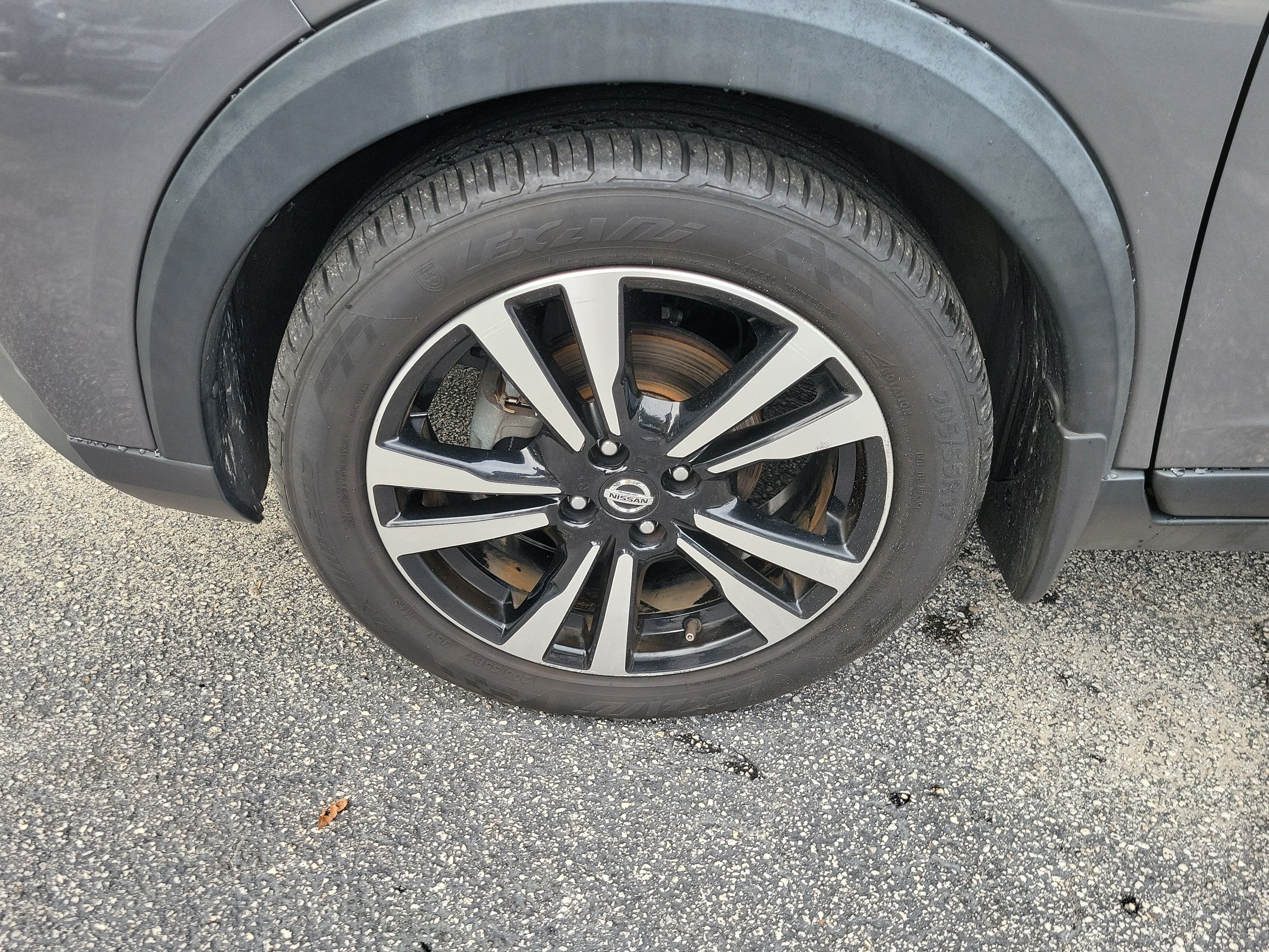2019 Nissan Kicks SV