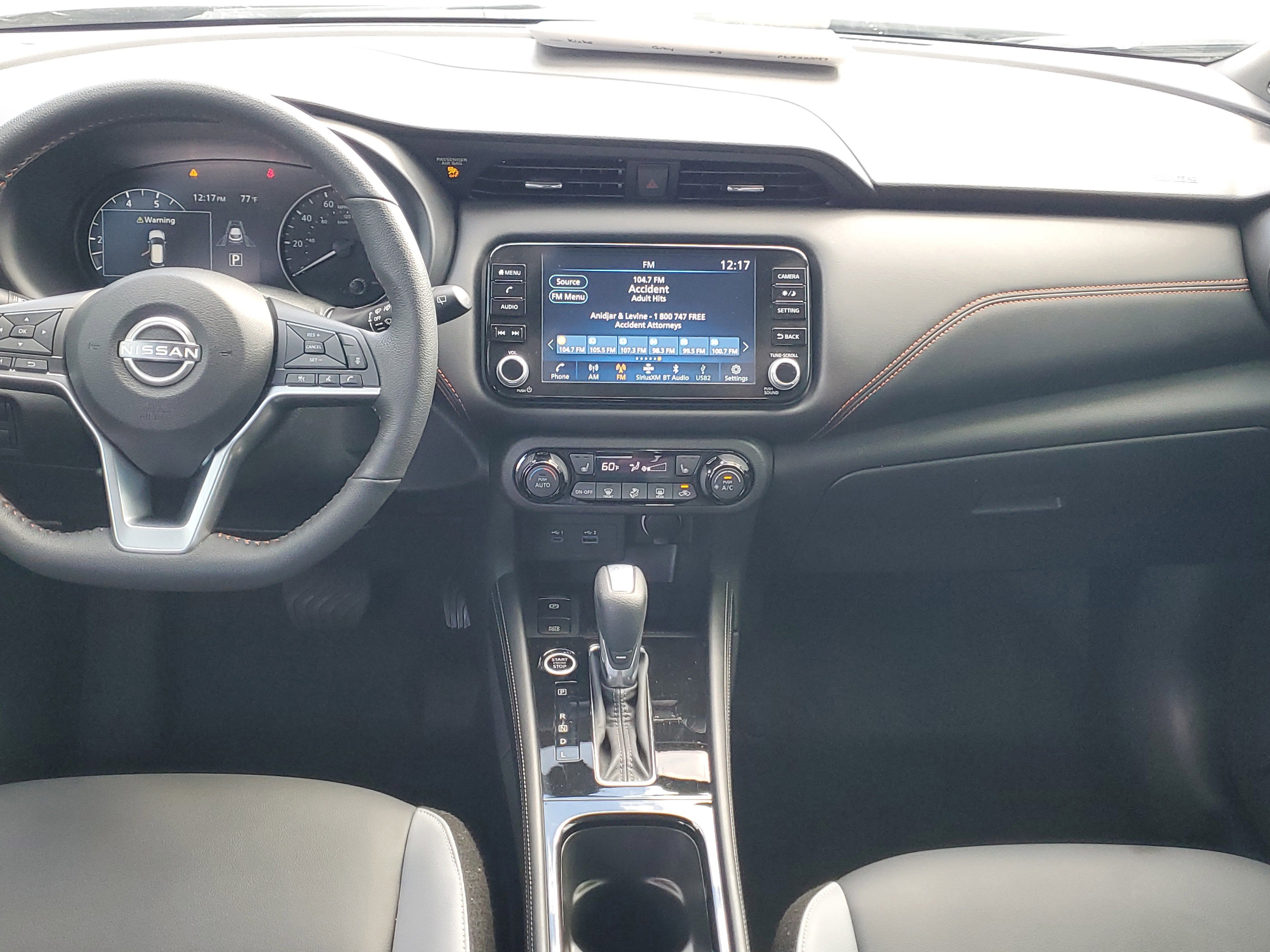 2023 Nissan Kicks SR