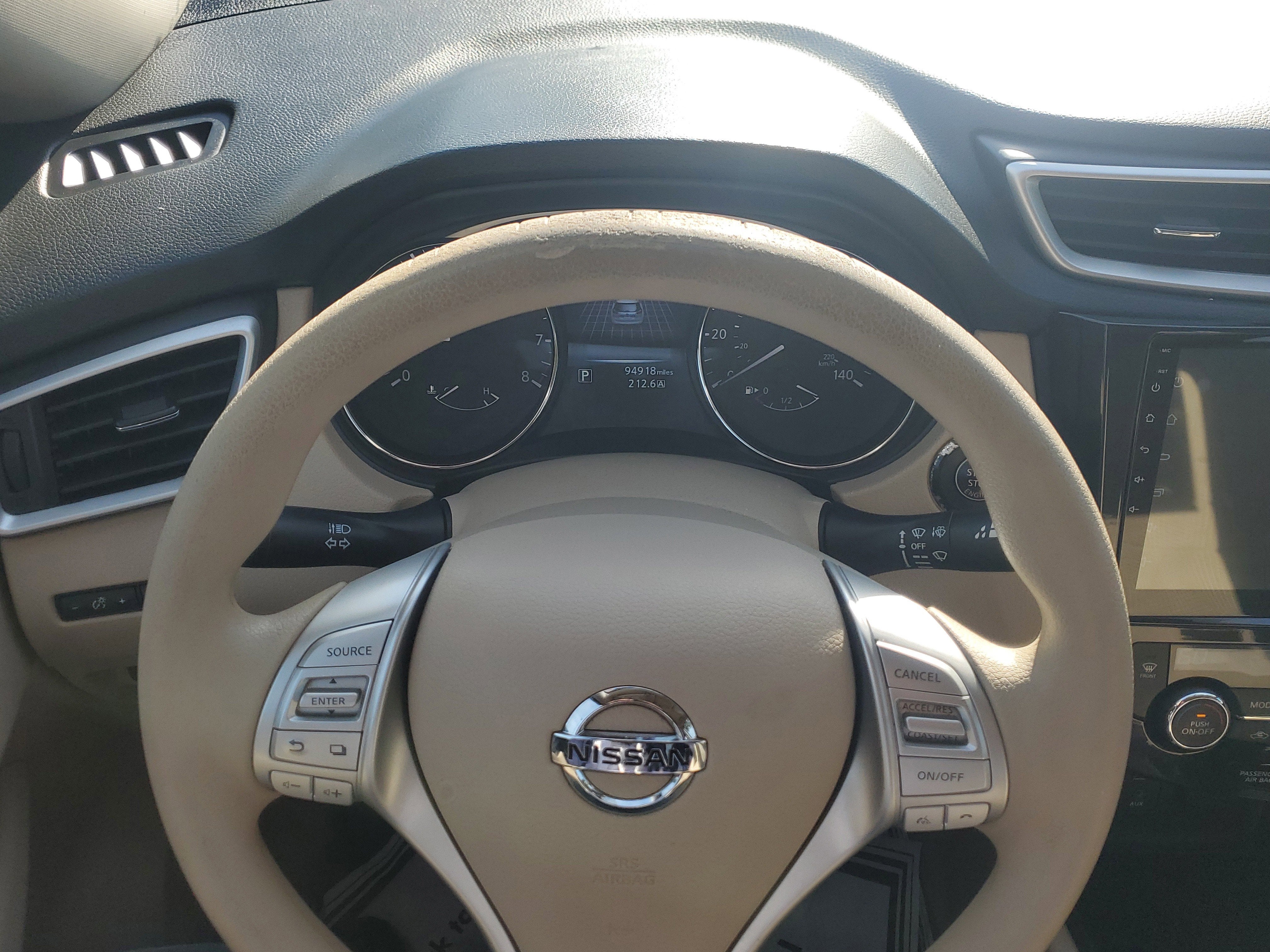 2015 Nissan Rogue SV