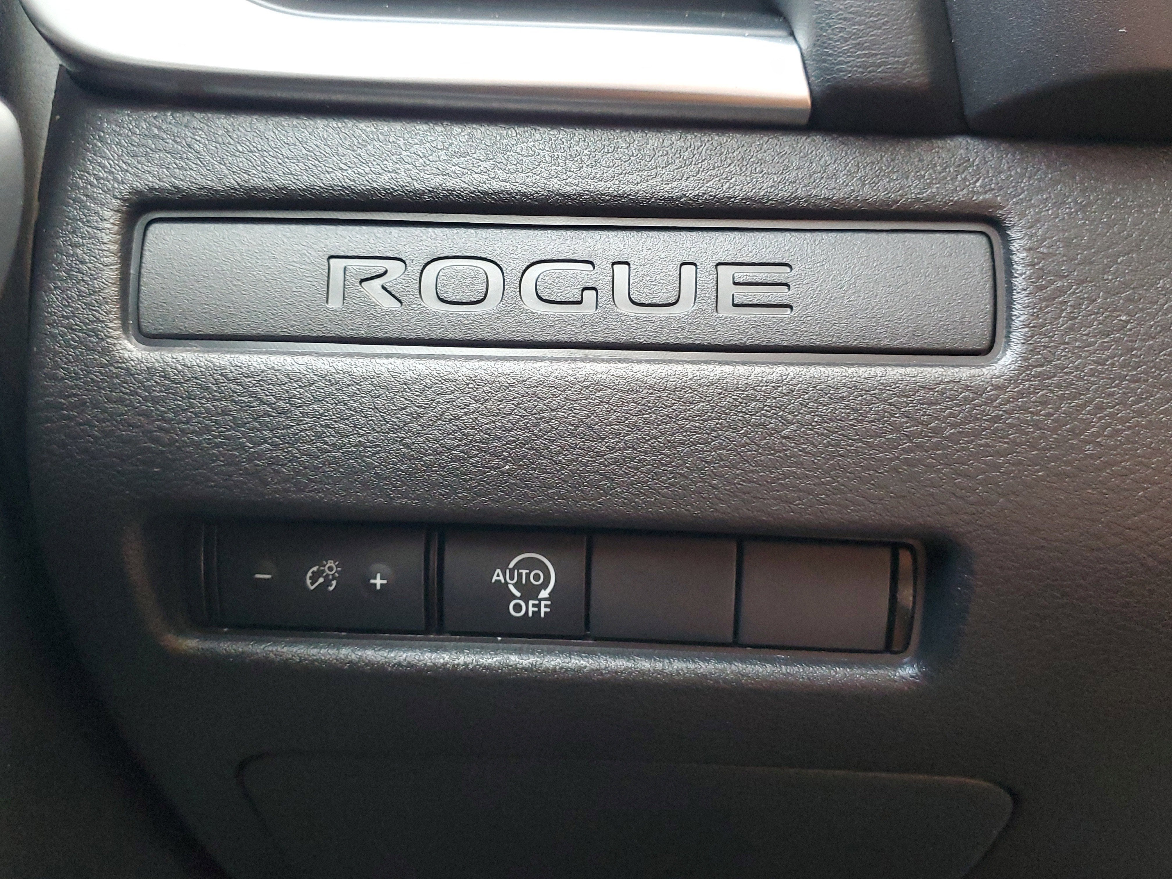 2025 Nissan Rogue S