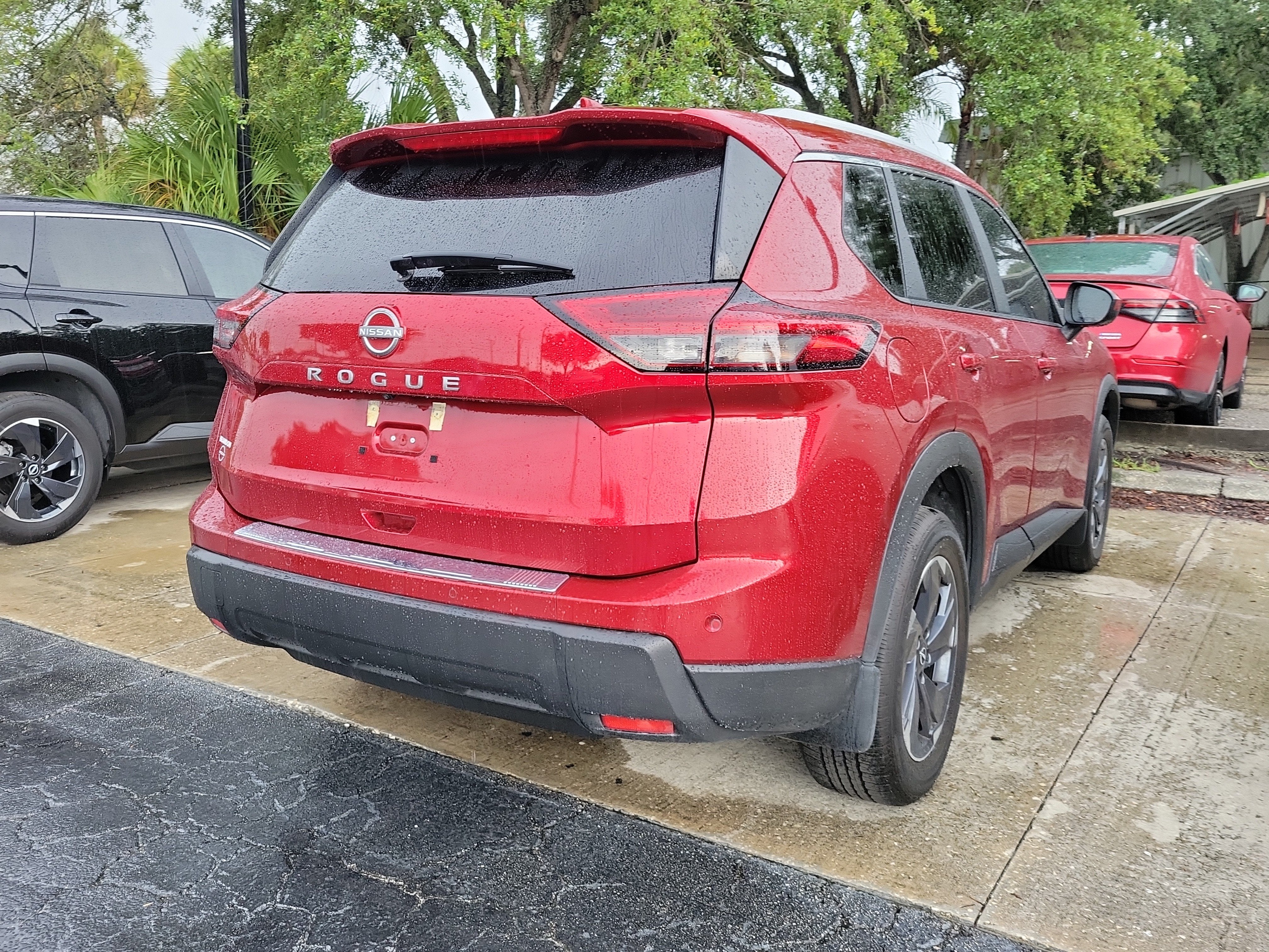 2025 Nissan Rogue SV