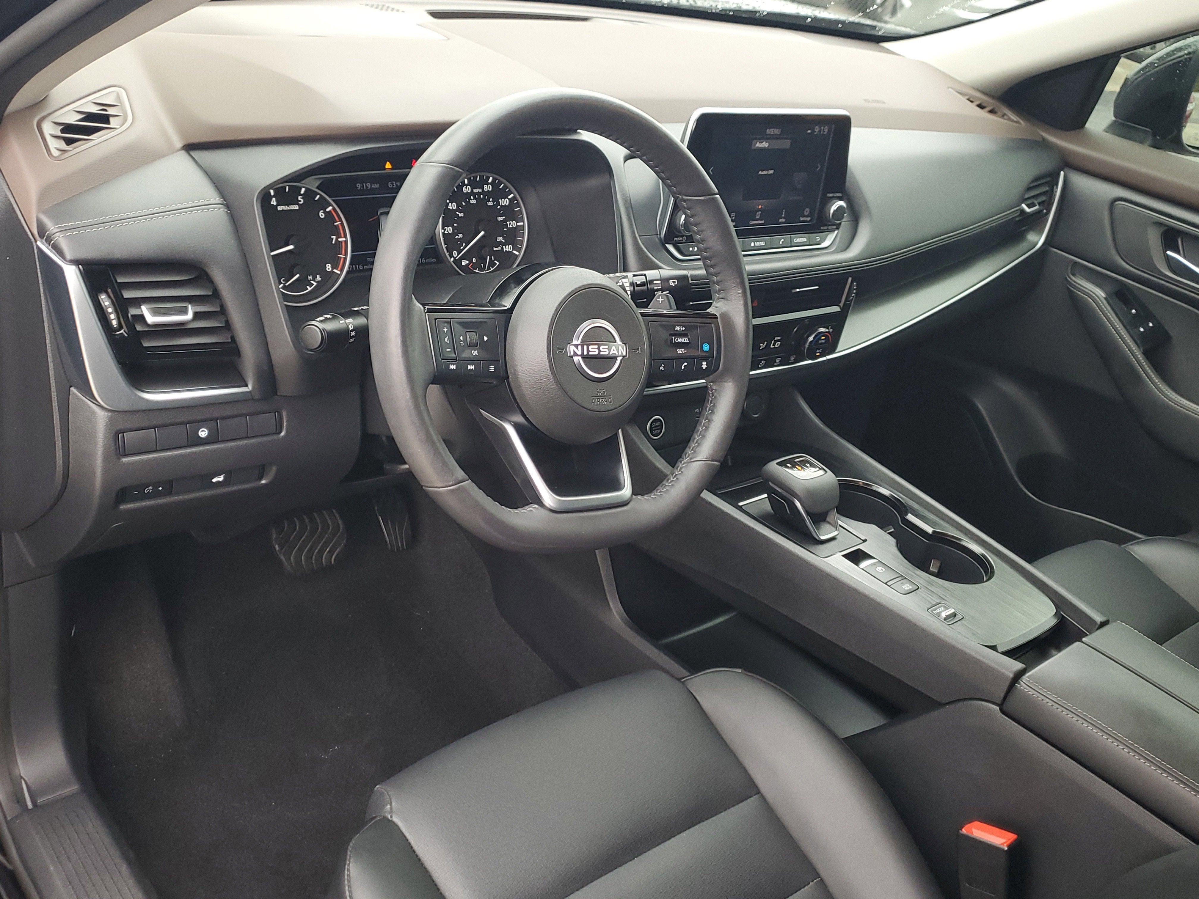 2022 Nissan Rogue SV