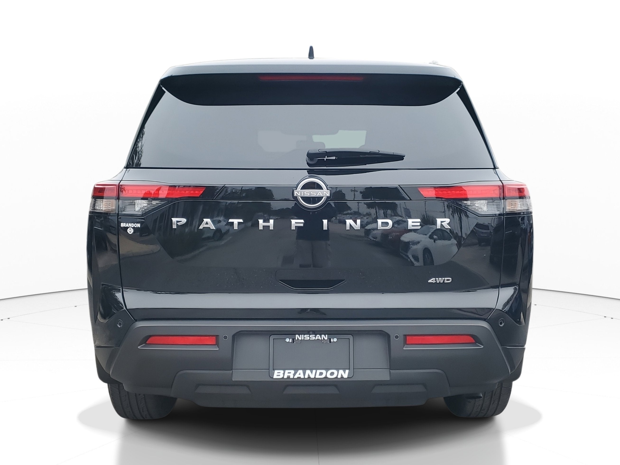 2025 Nissan Pathfinder S