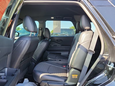 2023 Nissan Pathfinder Rock Creek