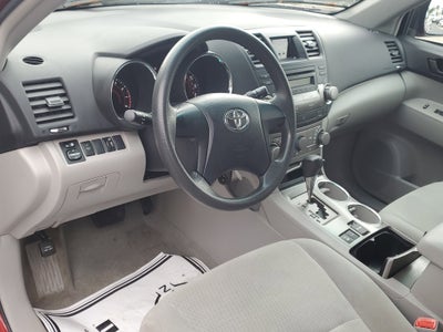 2010 Toyota Highlander Base