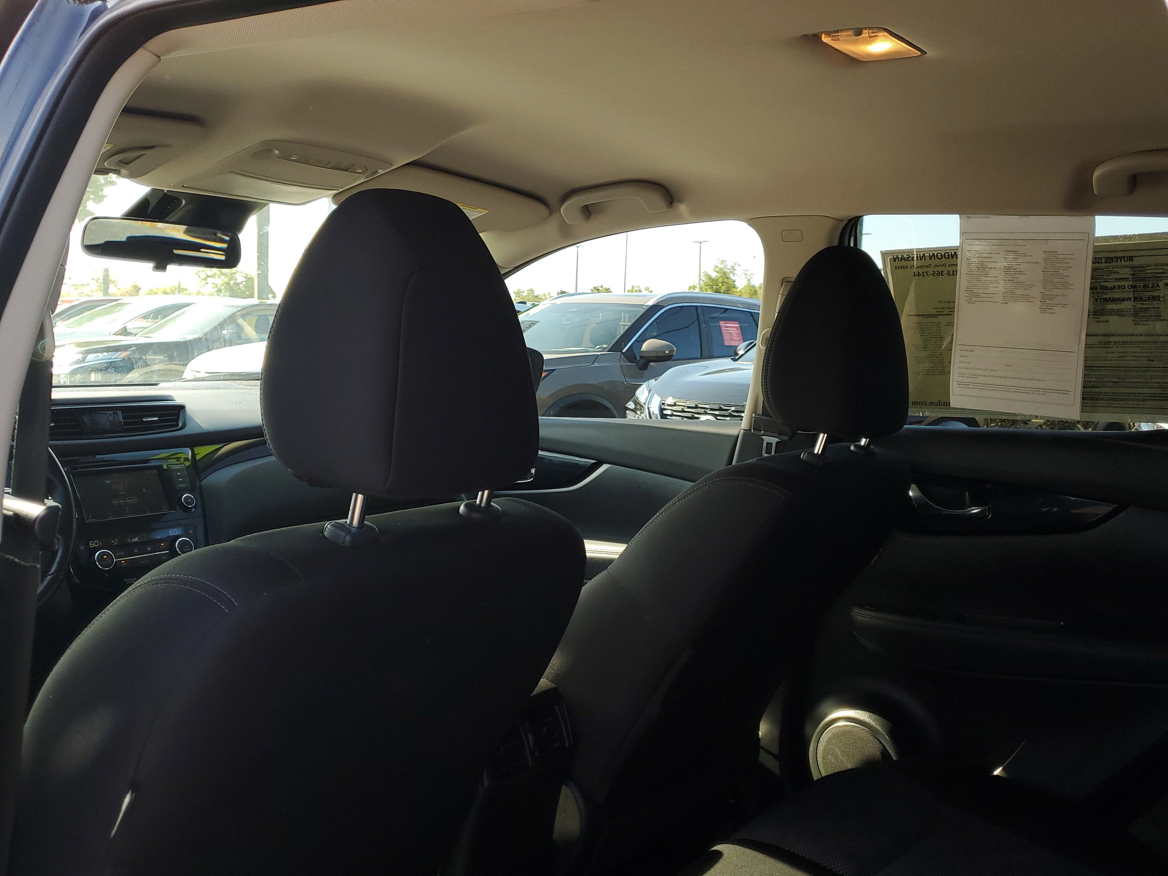 2021 Nissan Rogue Sport SV