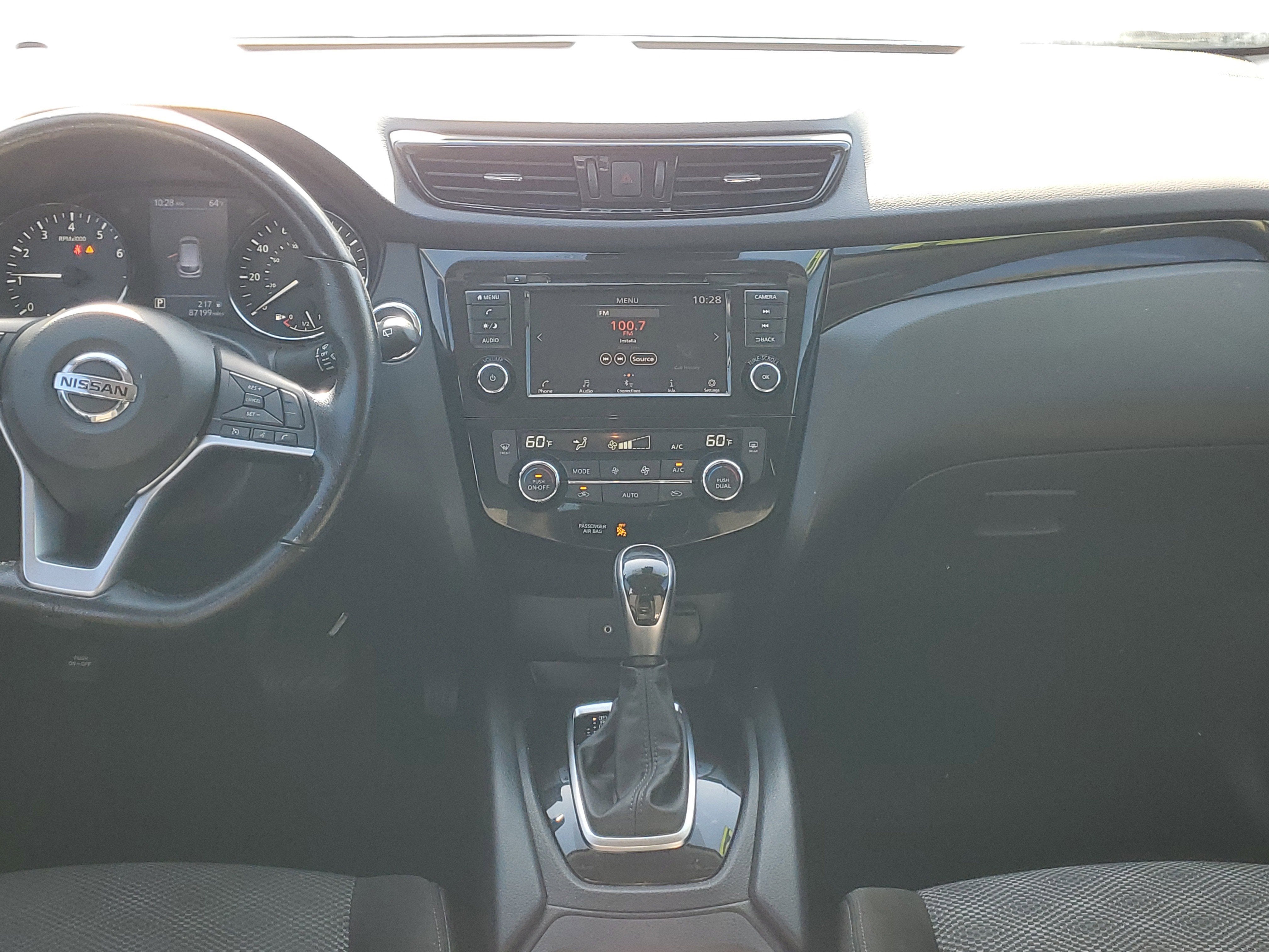 2021 Nissan Rogue Sport SV