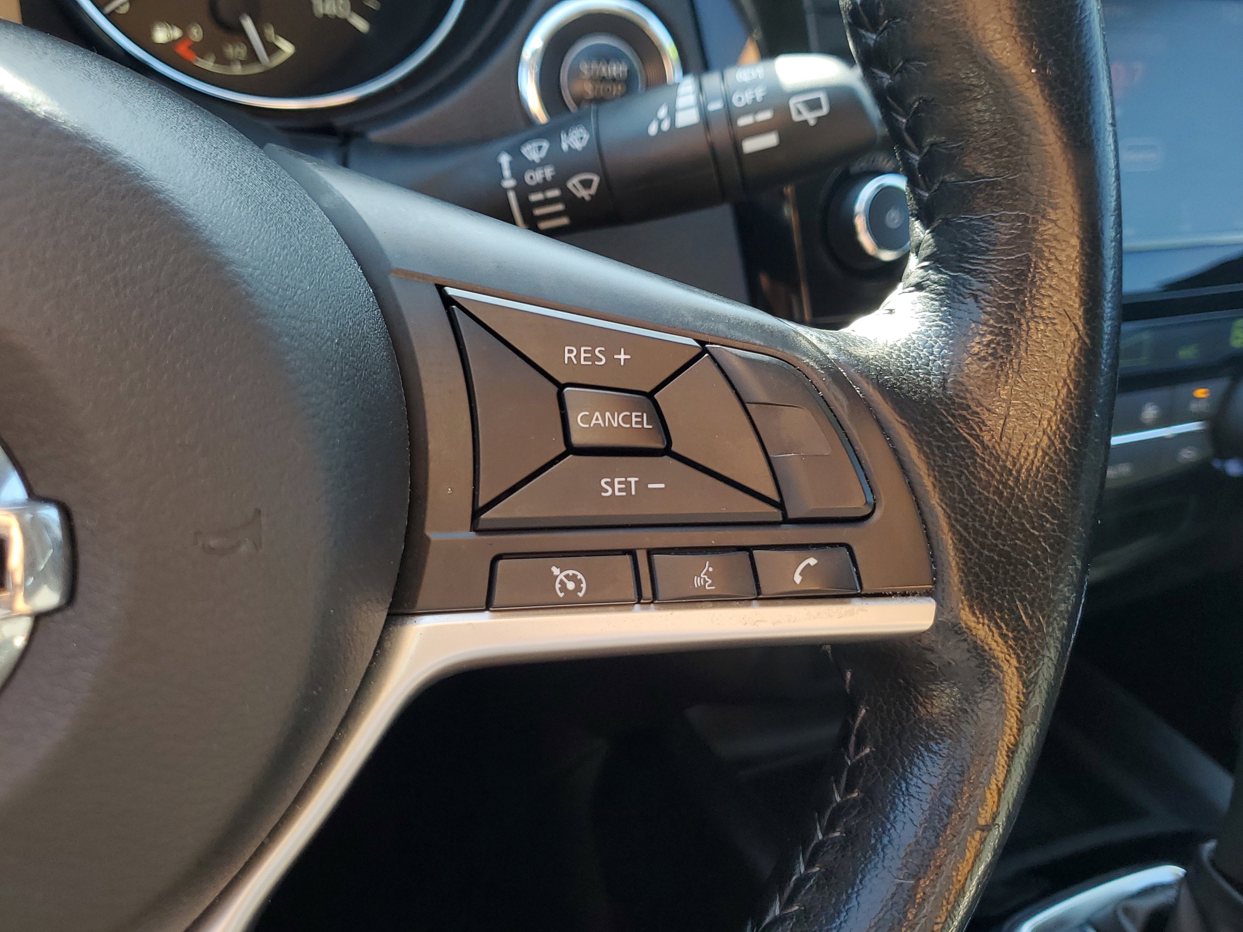 2021 Nissan Rogue Sport SV