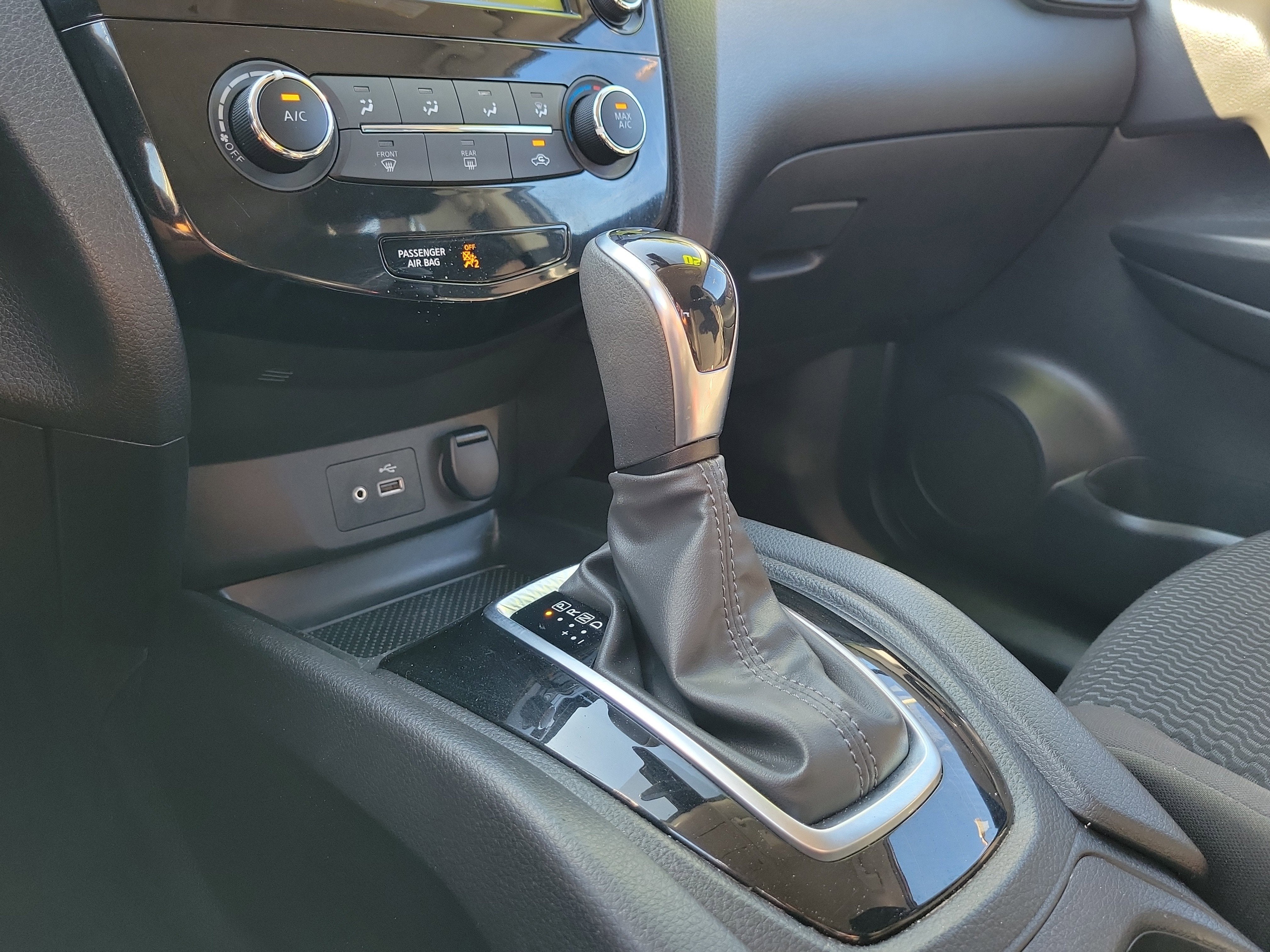 2020 Nissan Rogue Sport S
