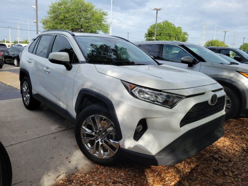 2019 Toyota RAV4 XLE Premium