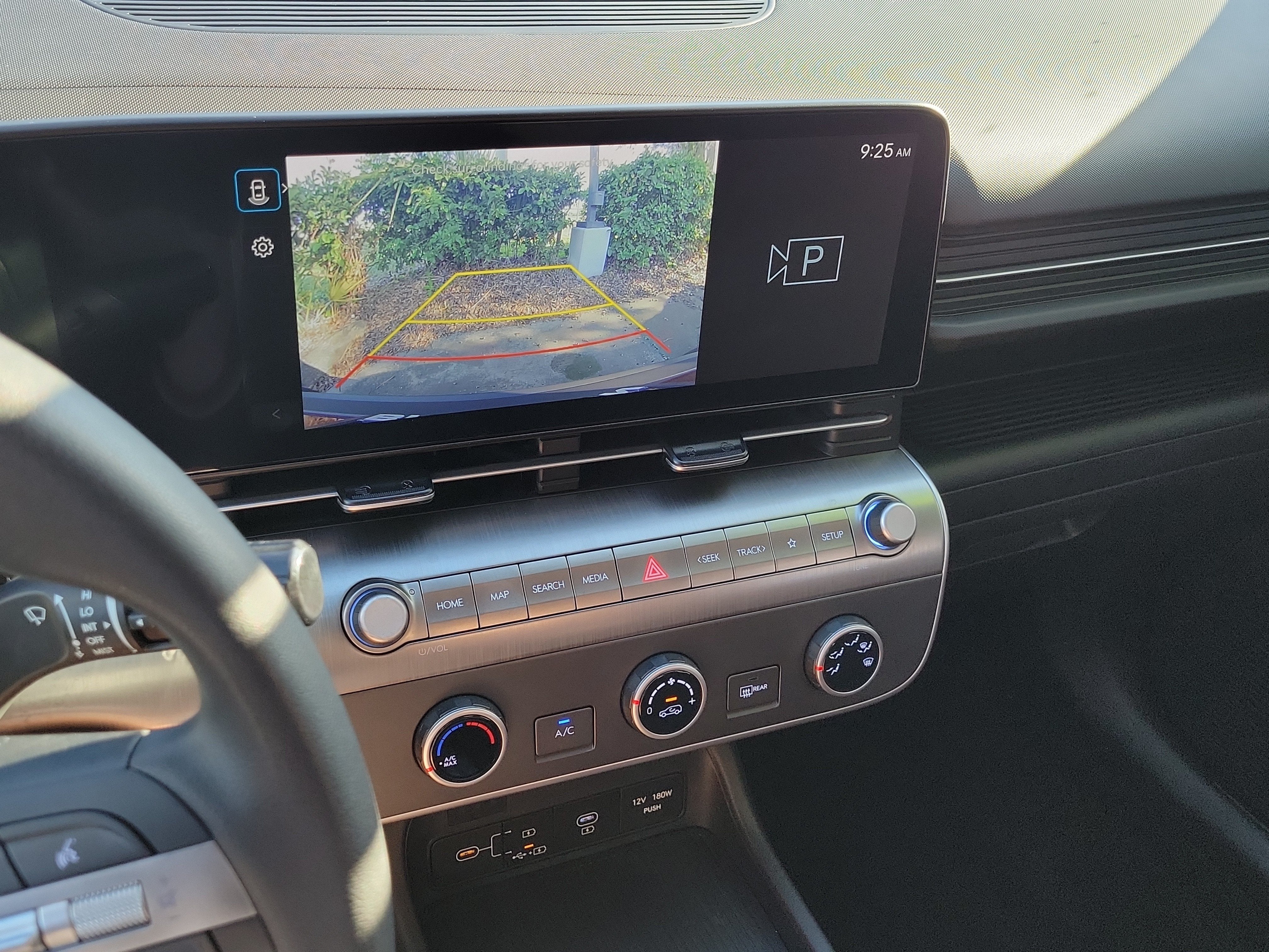 2024 Hyundai Kona SE