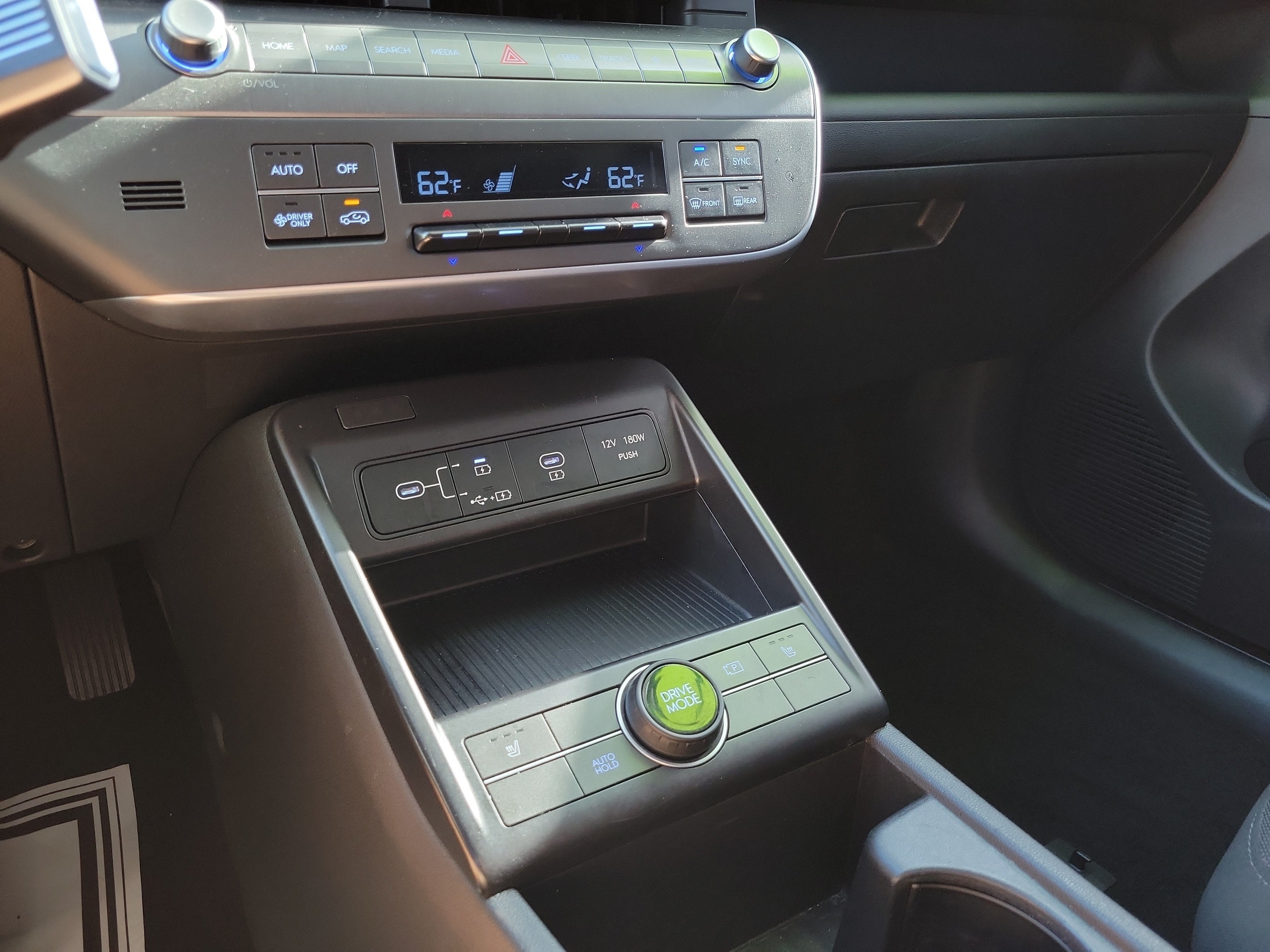 2024 Hyundai Kona Electric SEL
