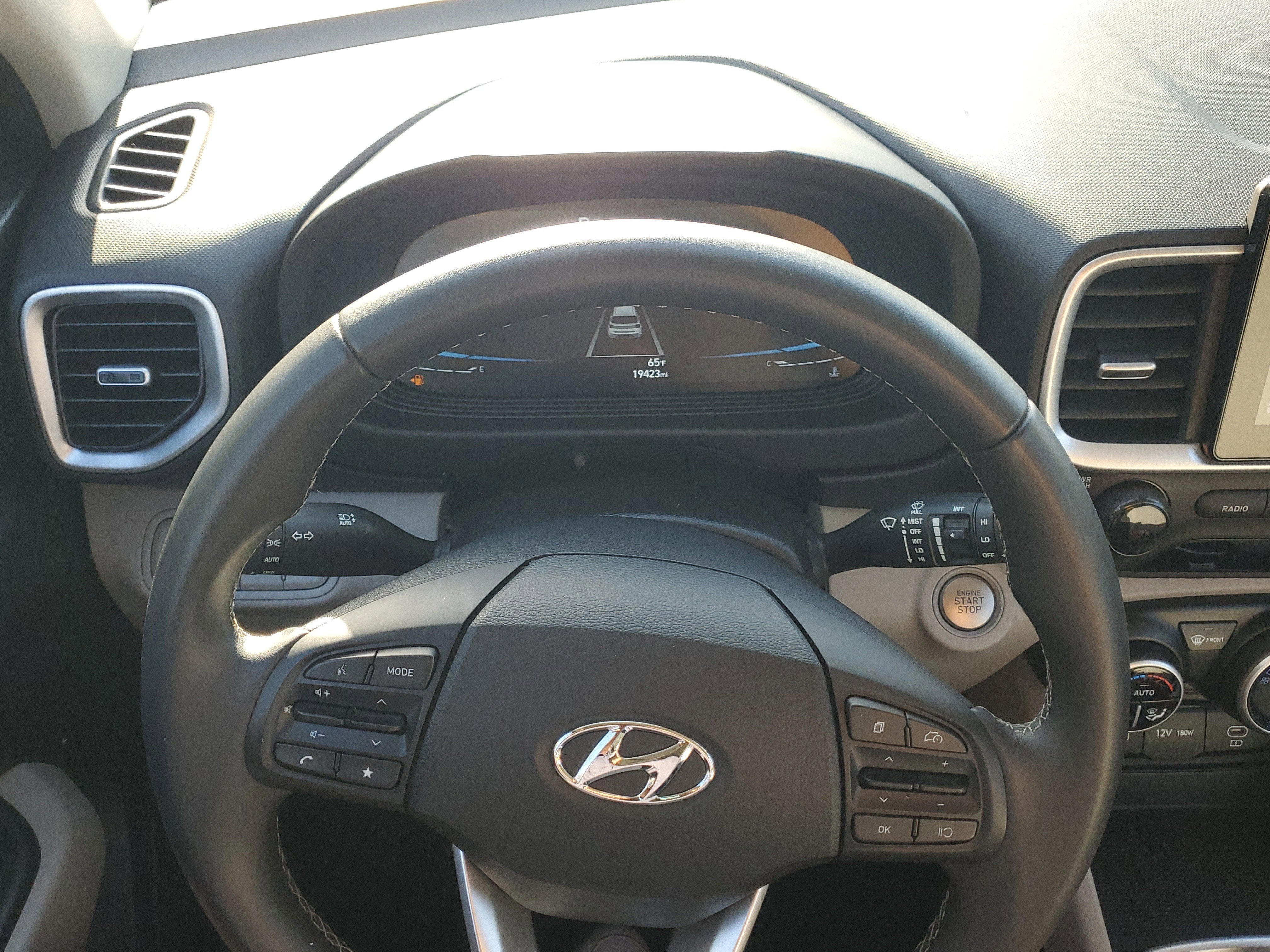 2025 Hyundai Venue SEL