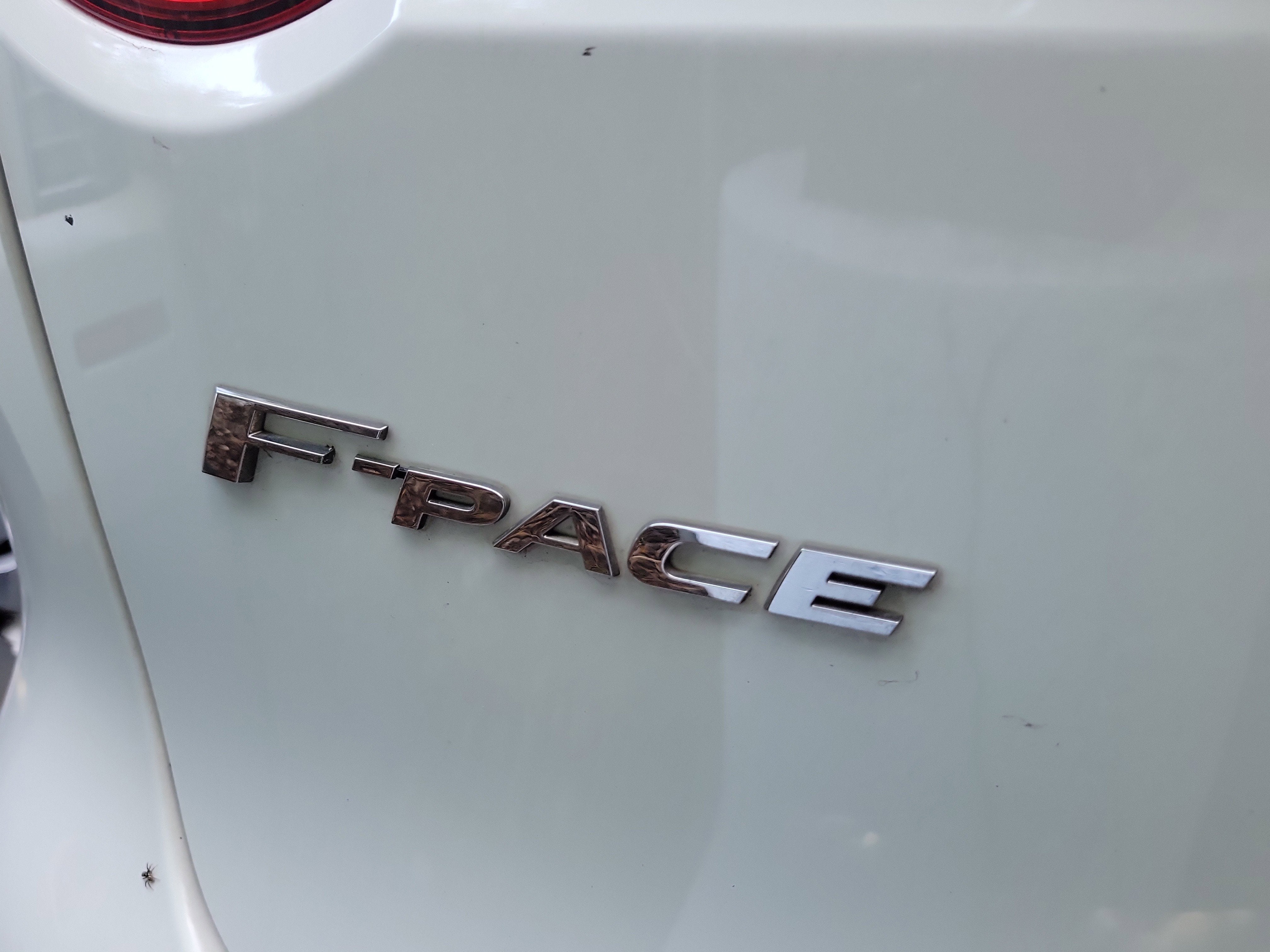 2017 Jaguar F-PACE 35t R-Sport