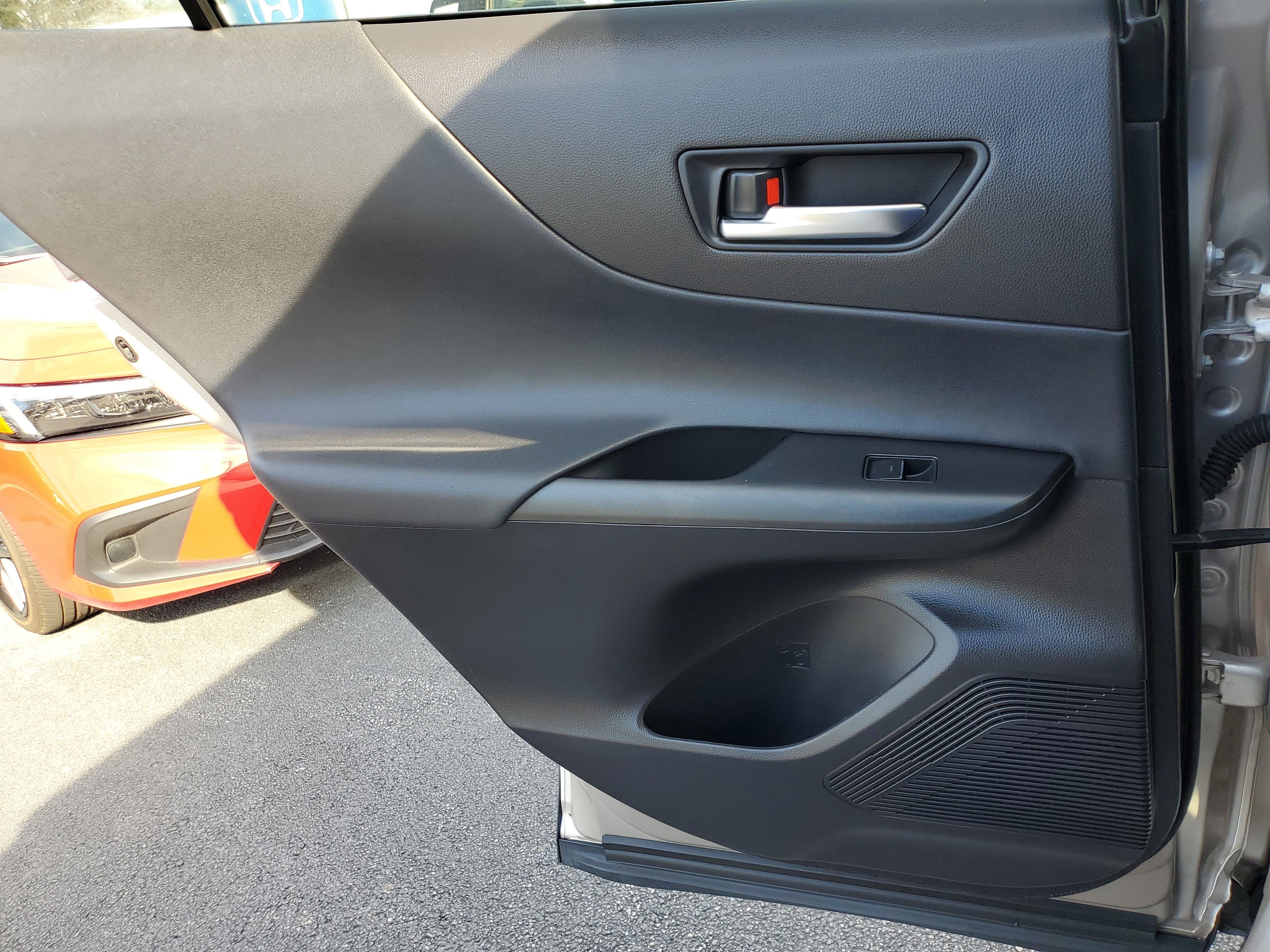 2022 Toyota Venza Base