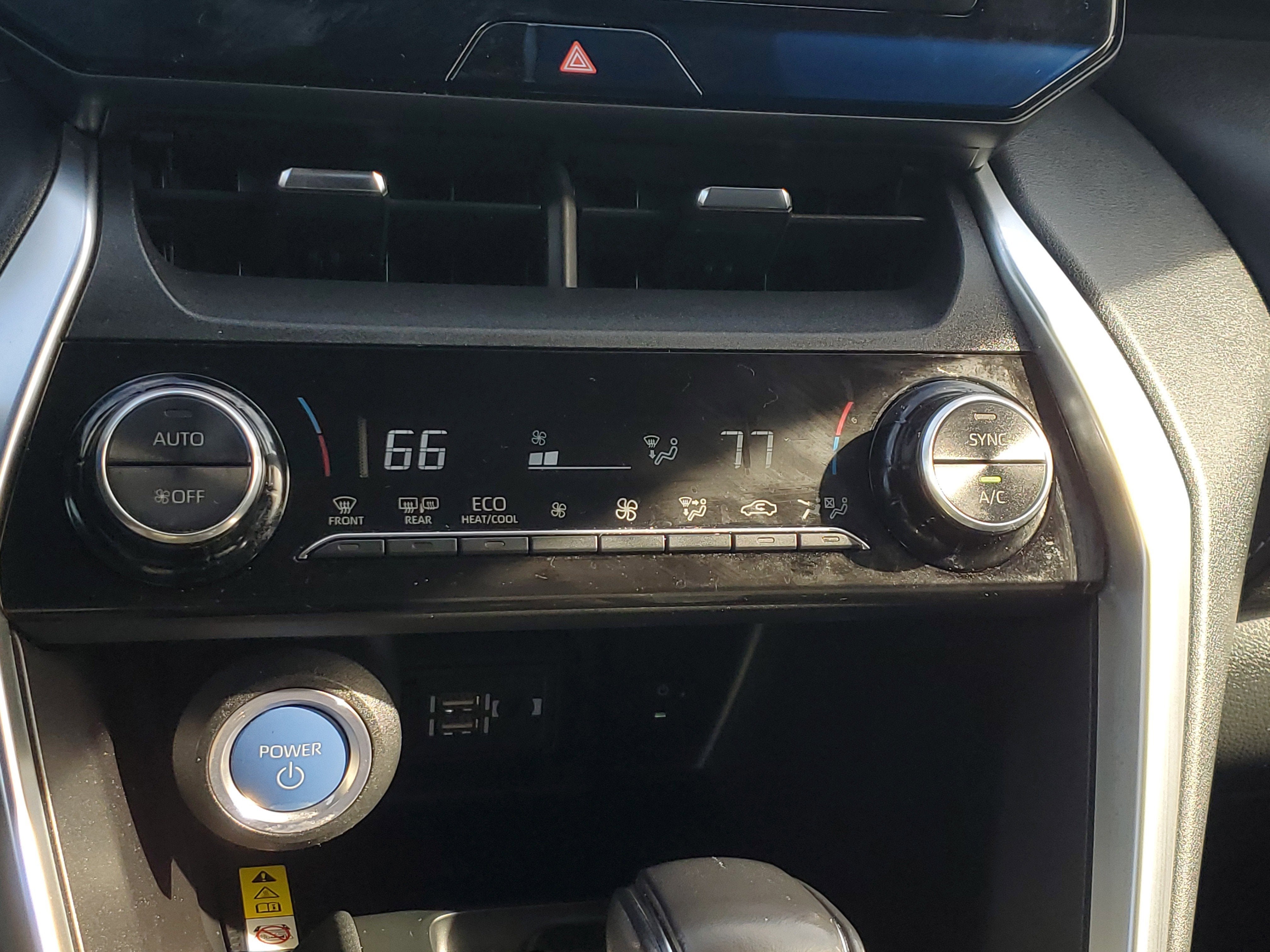 2022 Toyota Venza Base