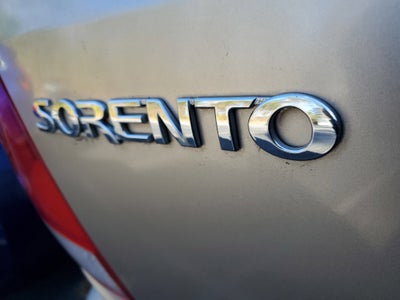 2005 Kia Sorento Base