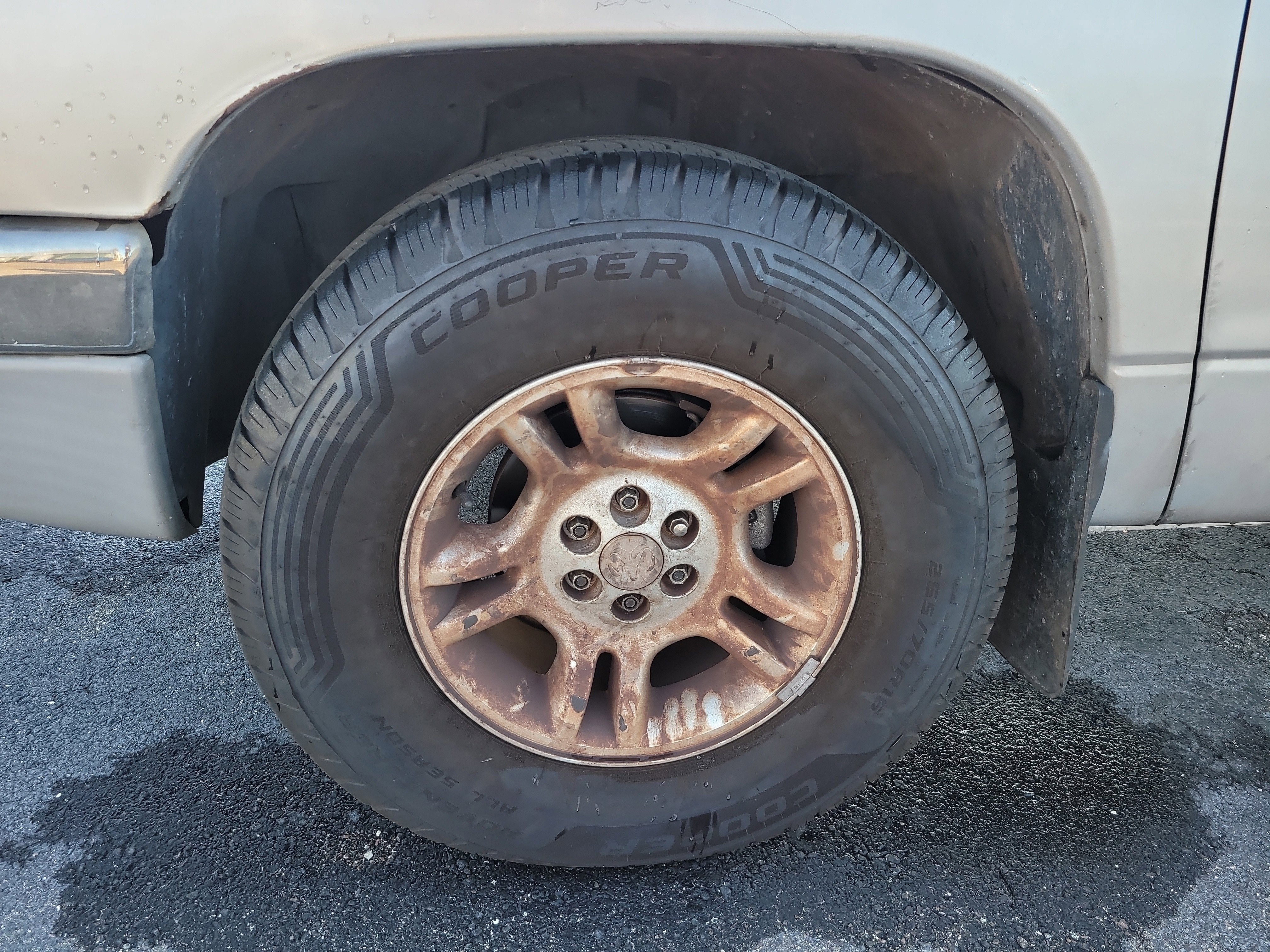 2001 Dodge Dakota Base