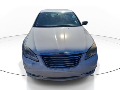 2013 Chrysler 200 LX
