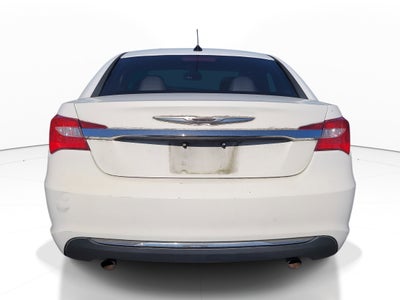 2013 Chrysler 200 LX