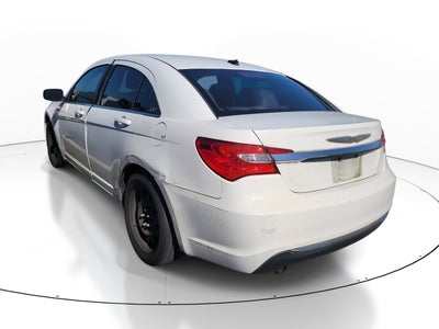 2013 Chrysler 200 LX