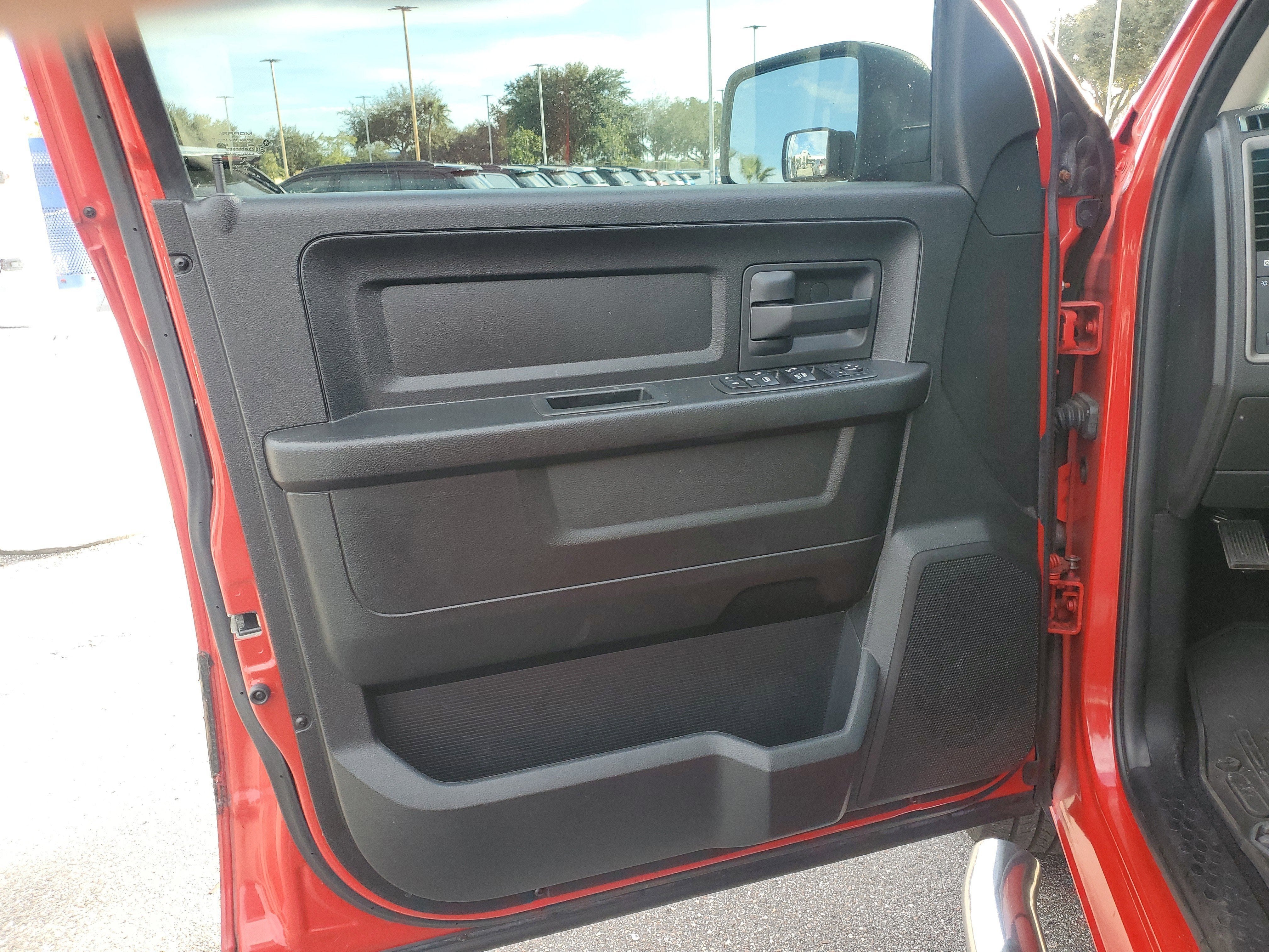 2019 RAM 1500 Classic Express