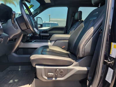 2022 Ford Super Duty F-350 SRW Platinum