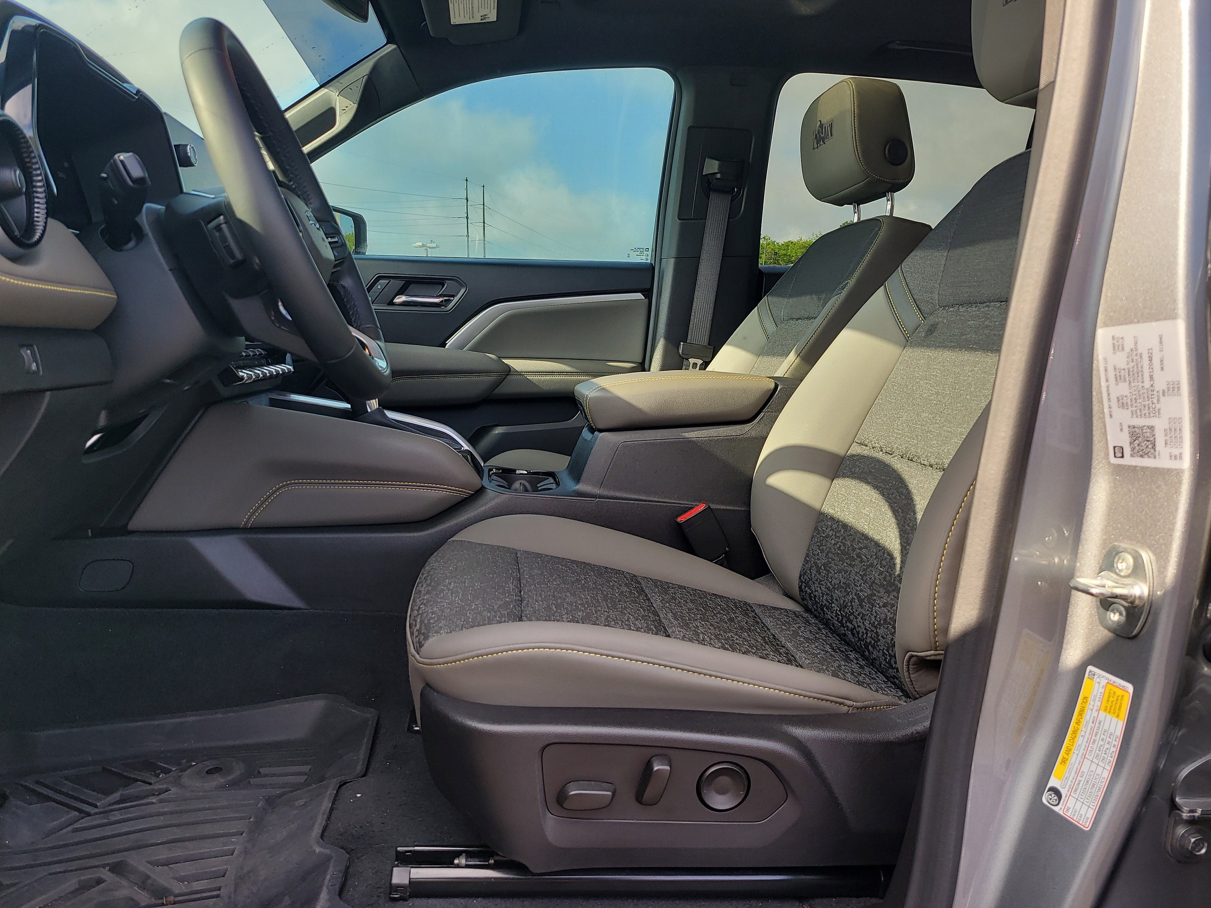 2024 Chevrolet Colorado 4WD ZR2