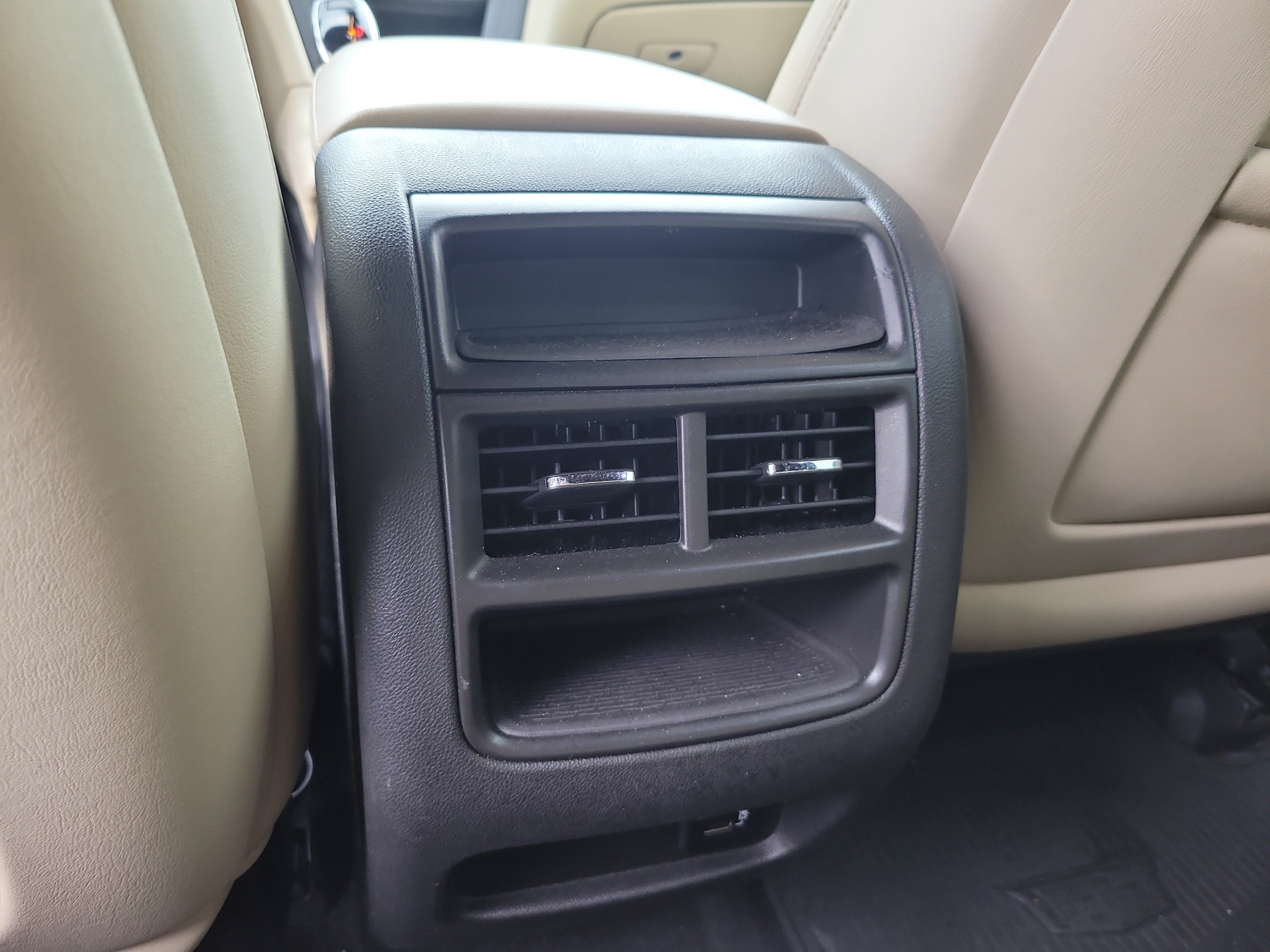 2017 Cadillac XT5 Luxury FWD
