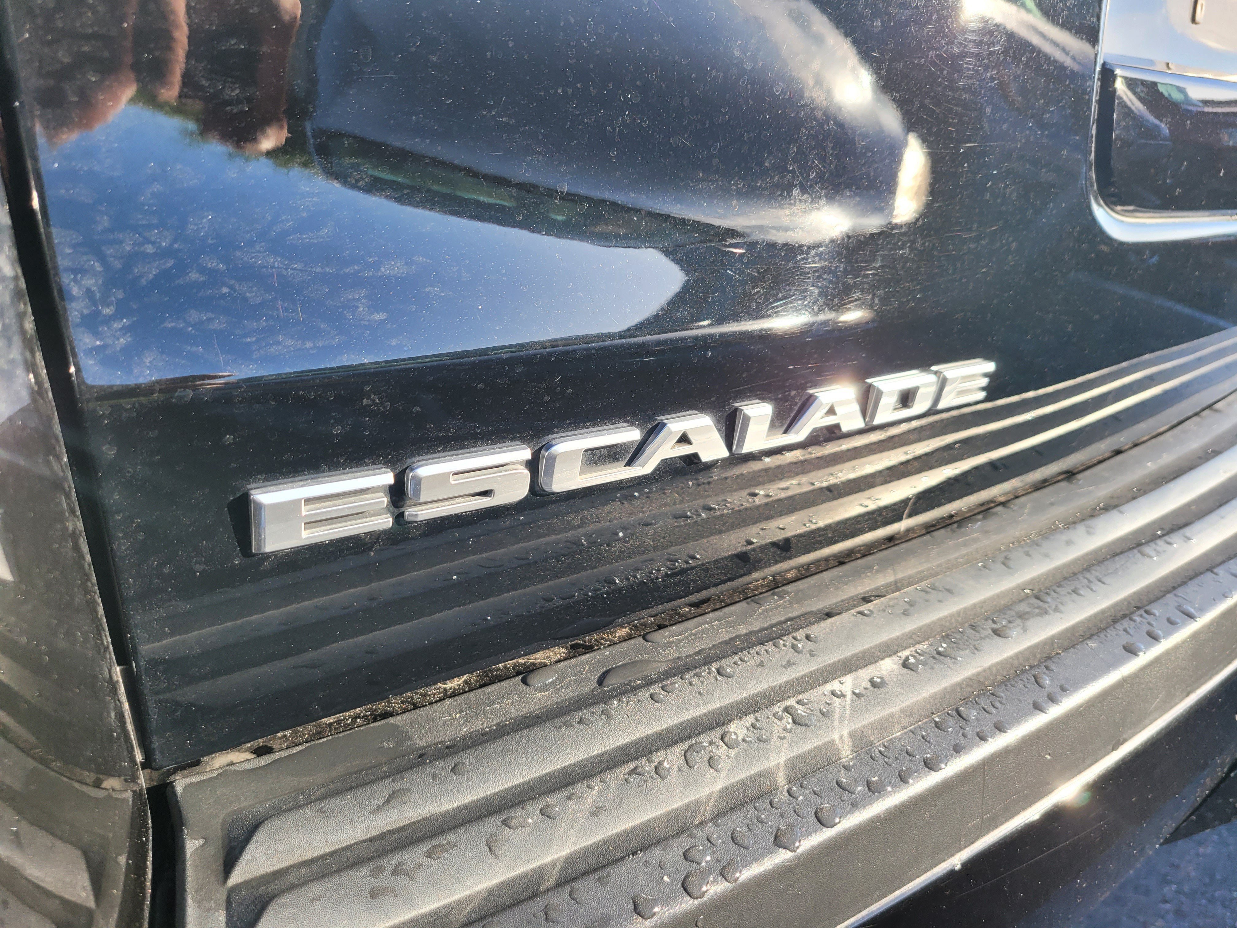 2020 Cadillac Escalade Luxury