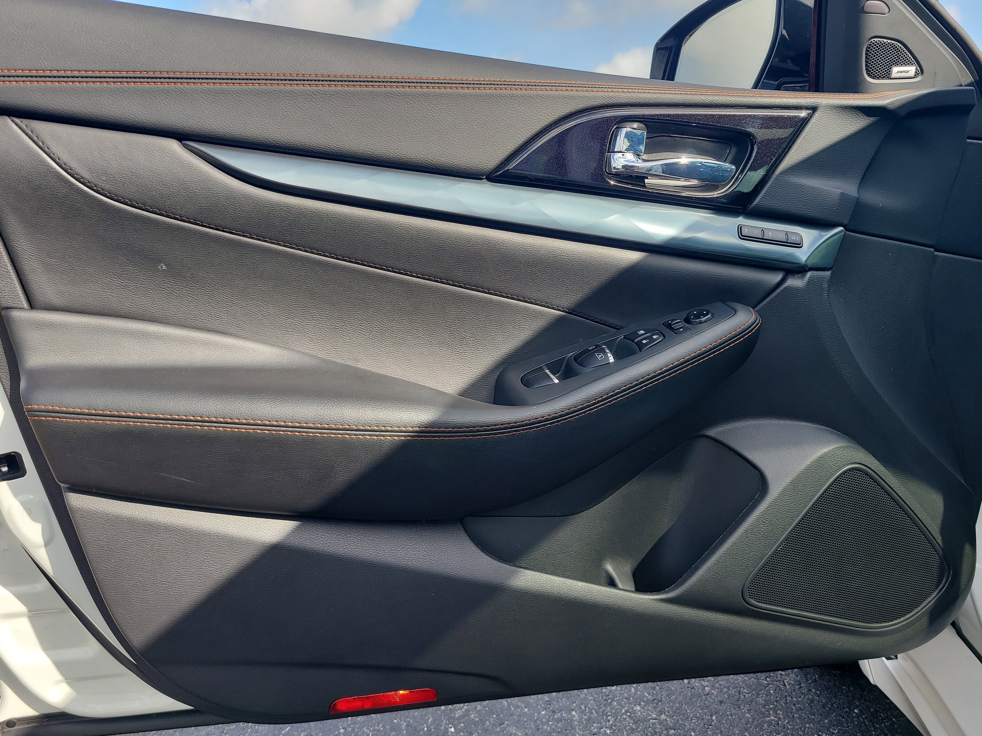 2023 Nissan Maxima SR