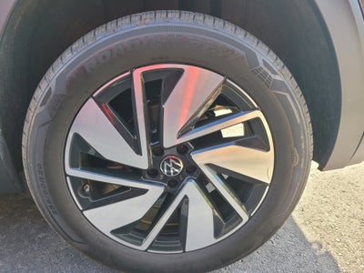 2024 Volkswagen Atlas 2.0T SE with Technology