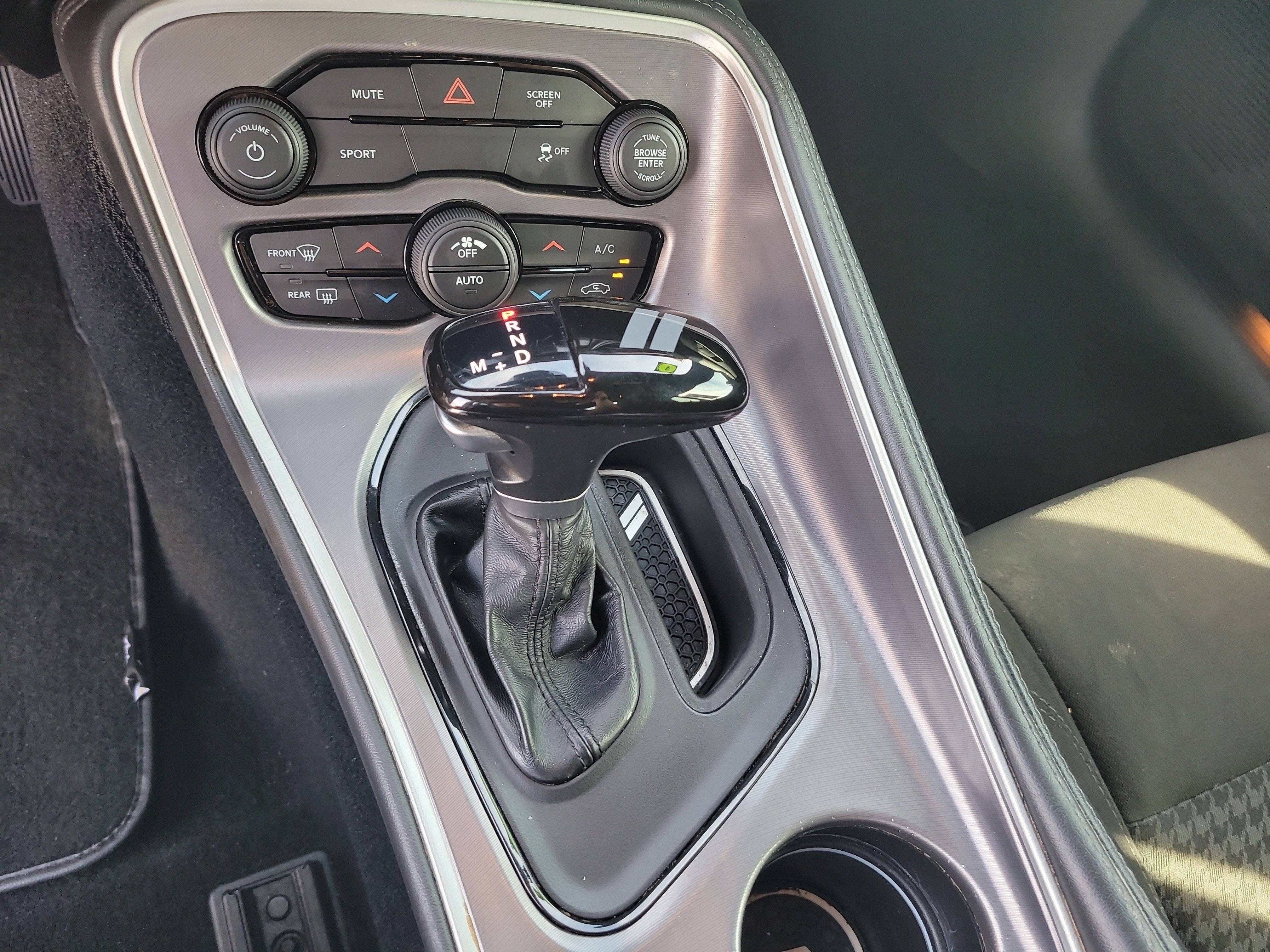 2020 Dodge Challenger SXT
