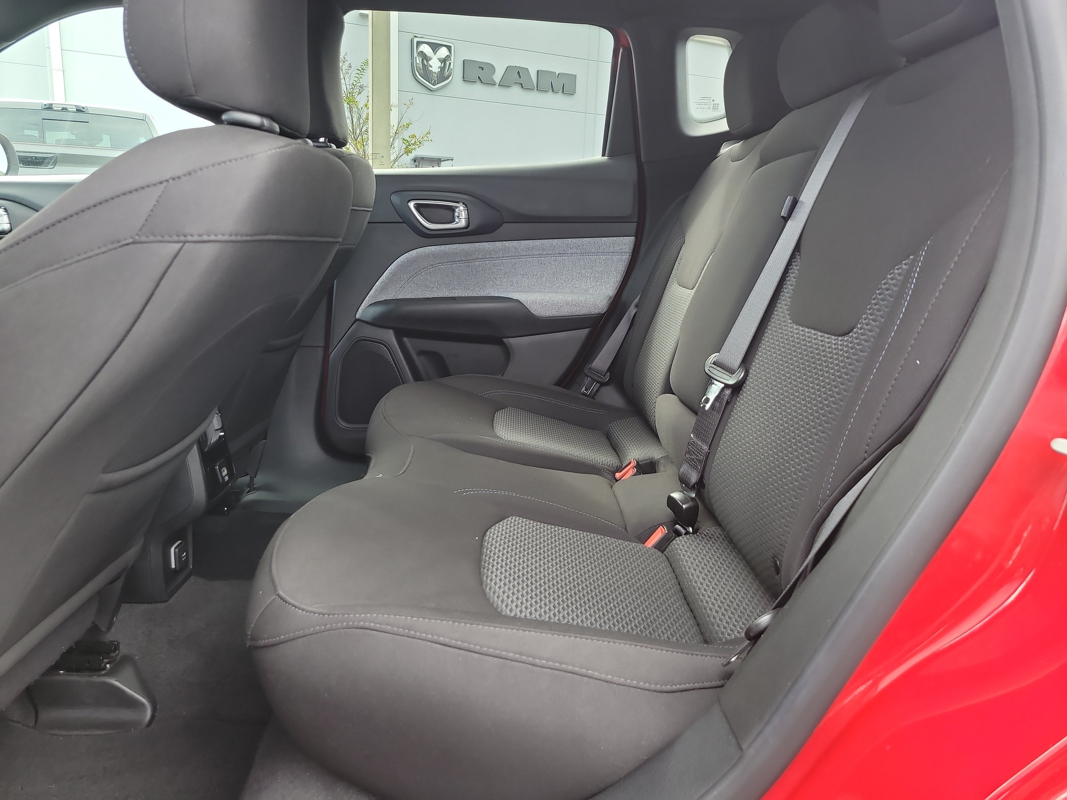 2023 Jeep Compass Sport