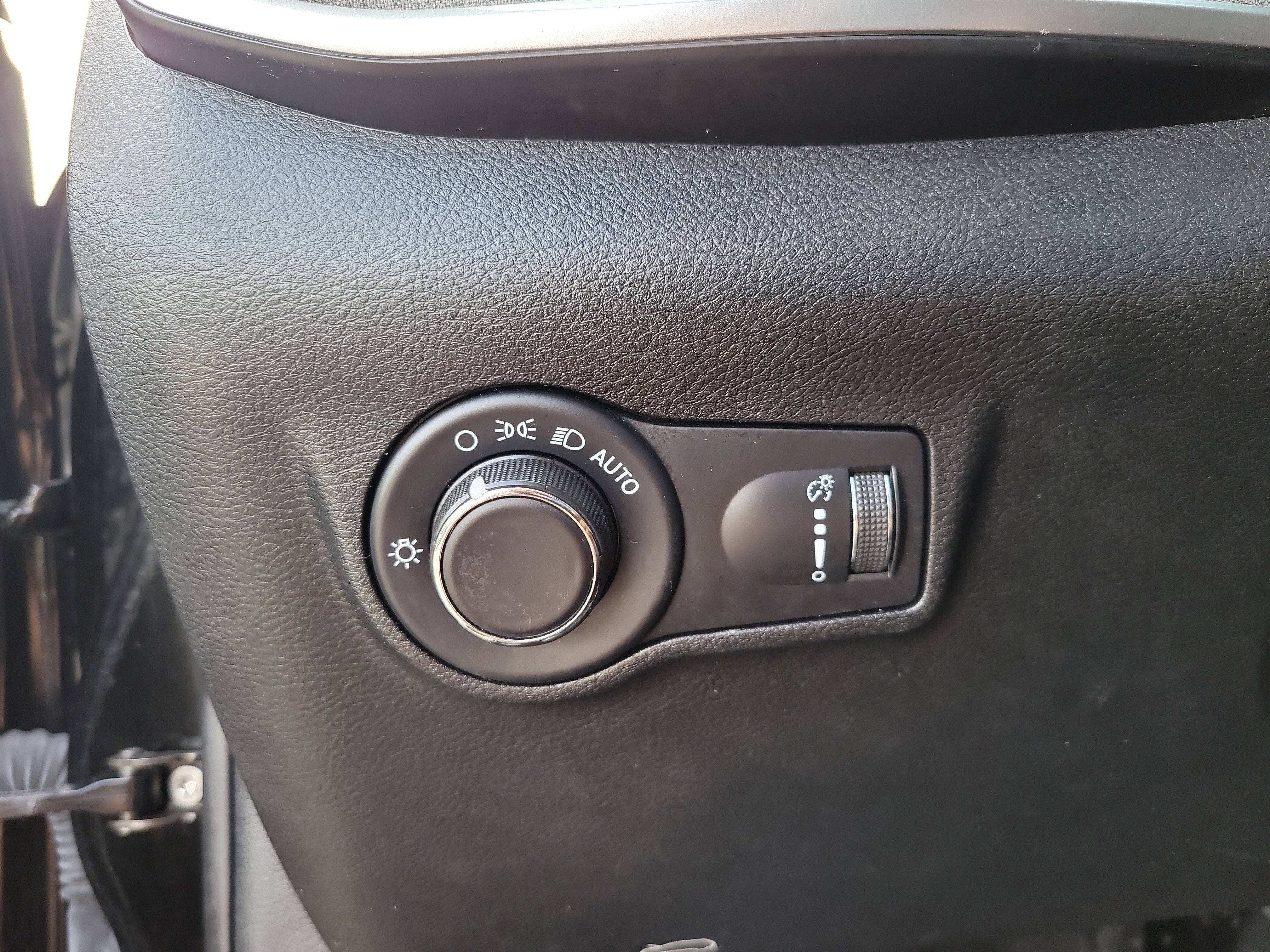 2023 Jeep Compass Sport