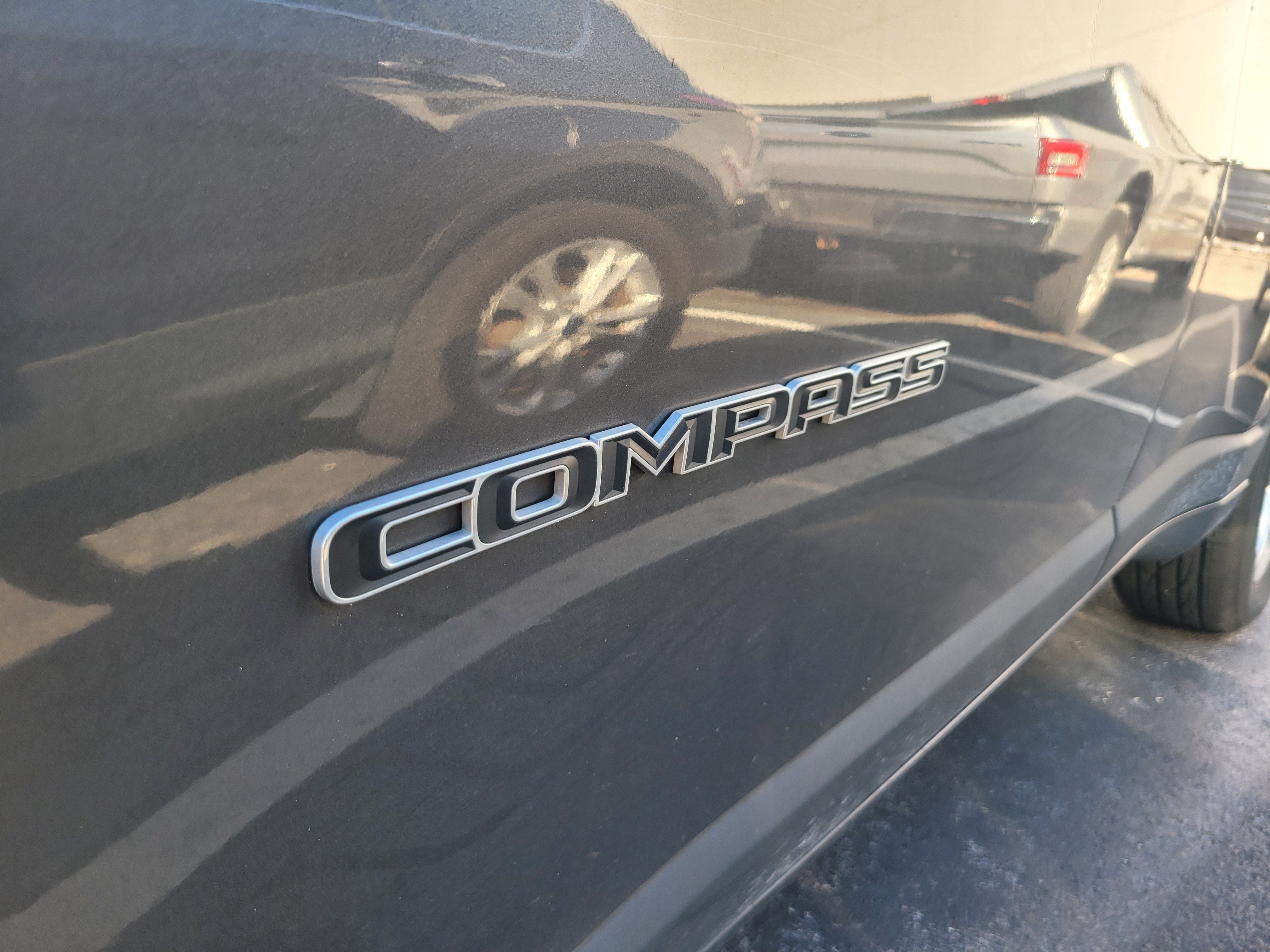 2023 Jeep Compass Latitude