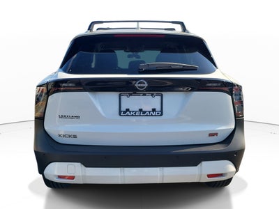 2025 Nissan Kicks SR