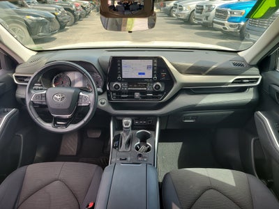 2021 Toyota Highlander L